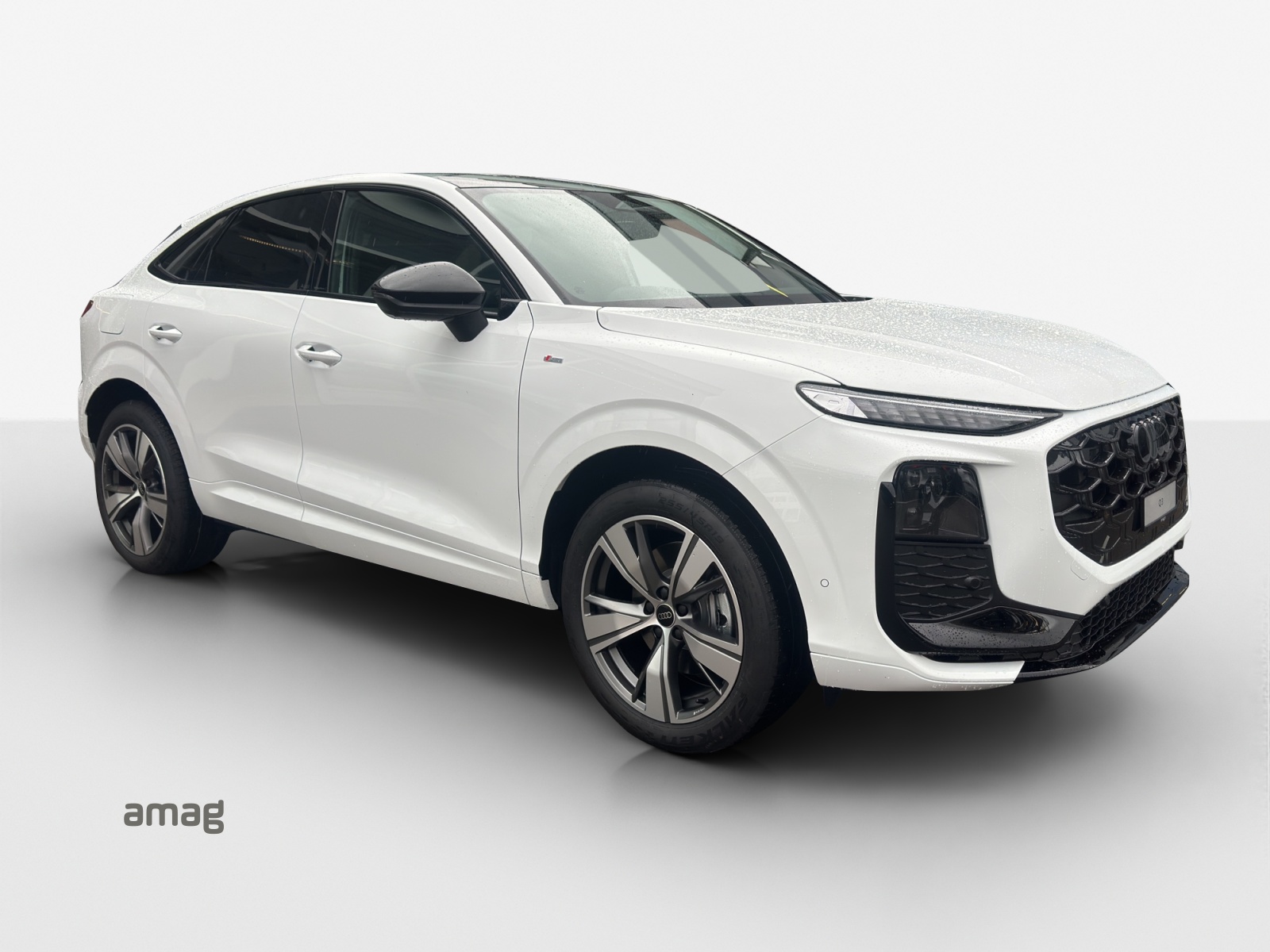 AUDI Q3 Sportback TFSI quattro 150 kW S tronic-image-5
