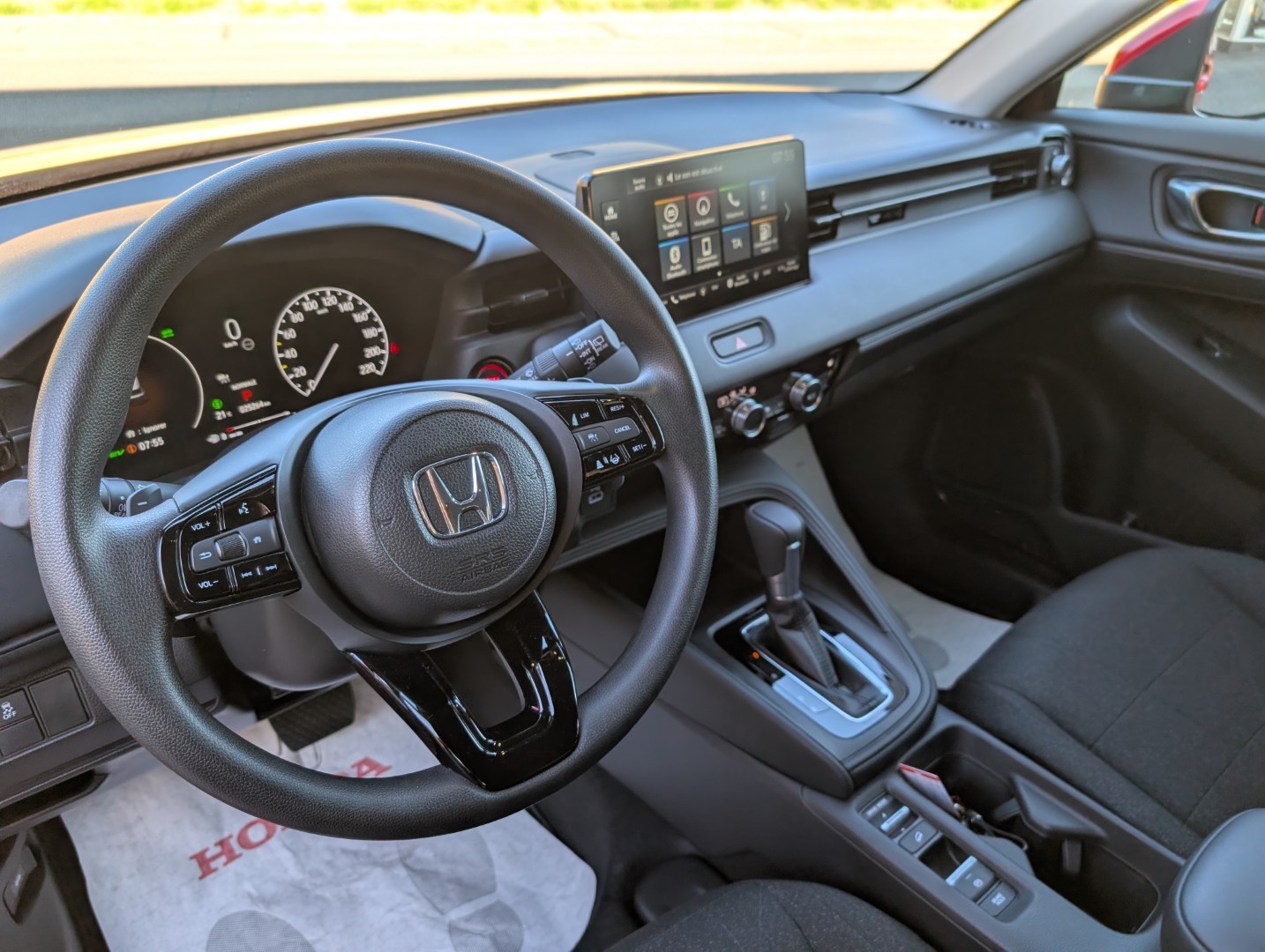 HONDA HR-V 1.5i-MMD Elegance CVT-image-6