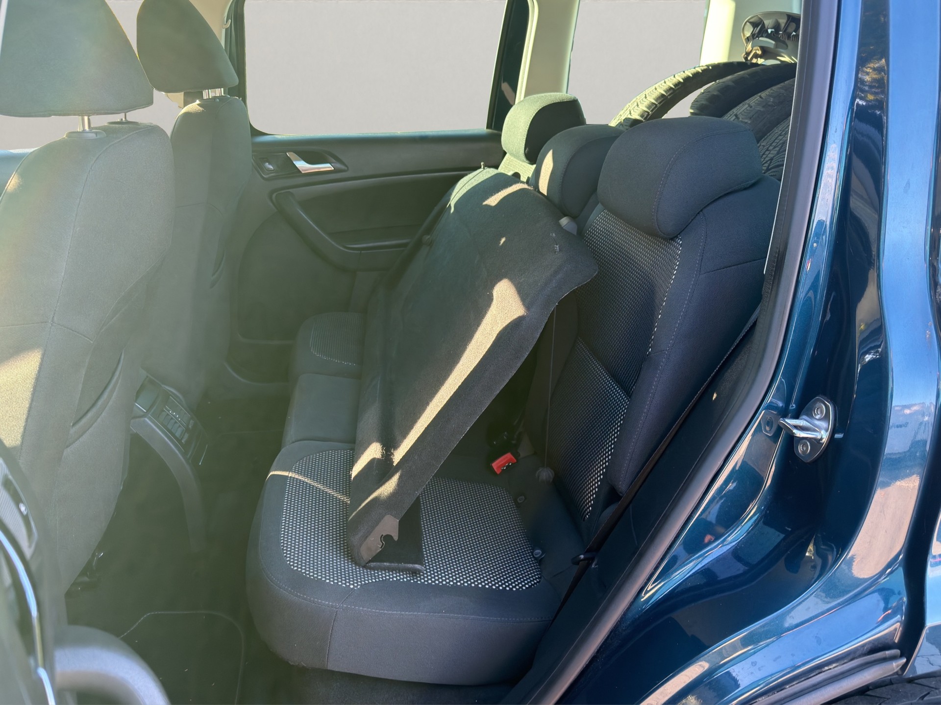 SKODA Yeti 2.0 TDI AllDrive 4x4 DSG-image-9