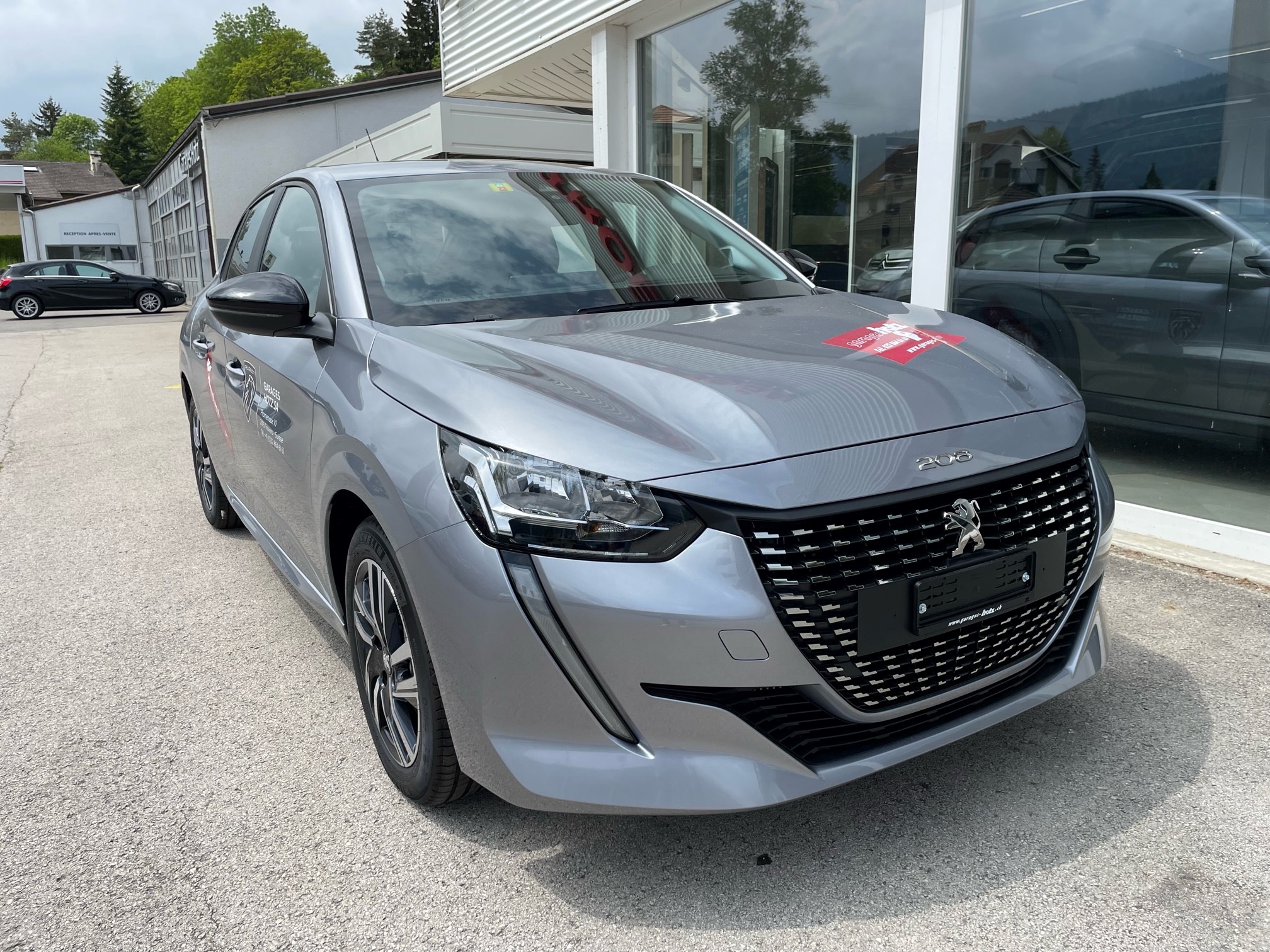 Car photo