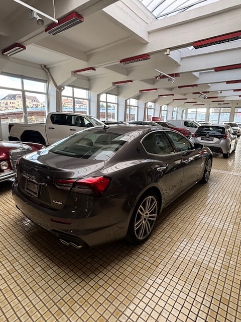 MASERATI Ghibli S Q4 3.0 Modena Automatica-image-2