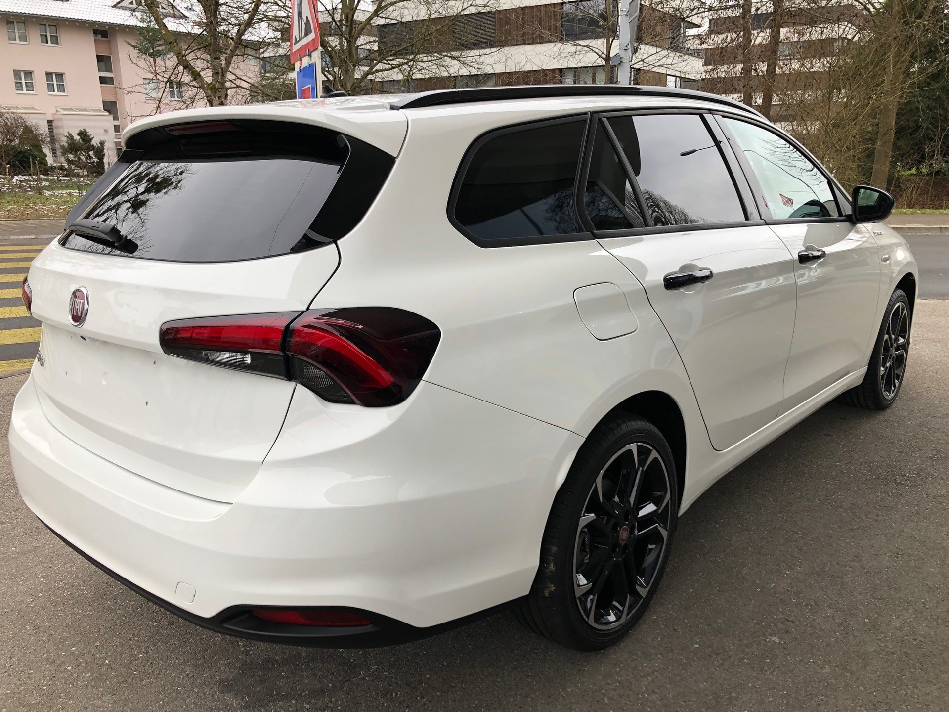 FIAT Tipo 1.0 T3 Station Wagon City Sport-image-3
