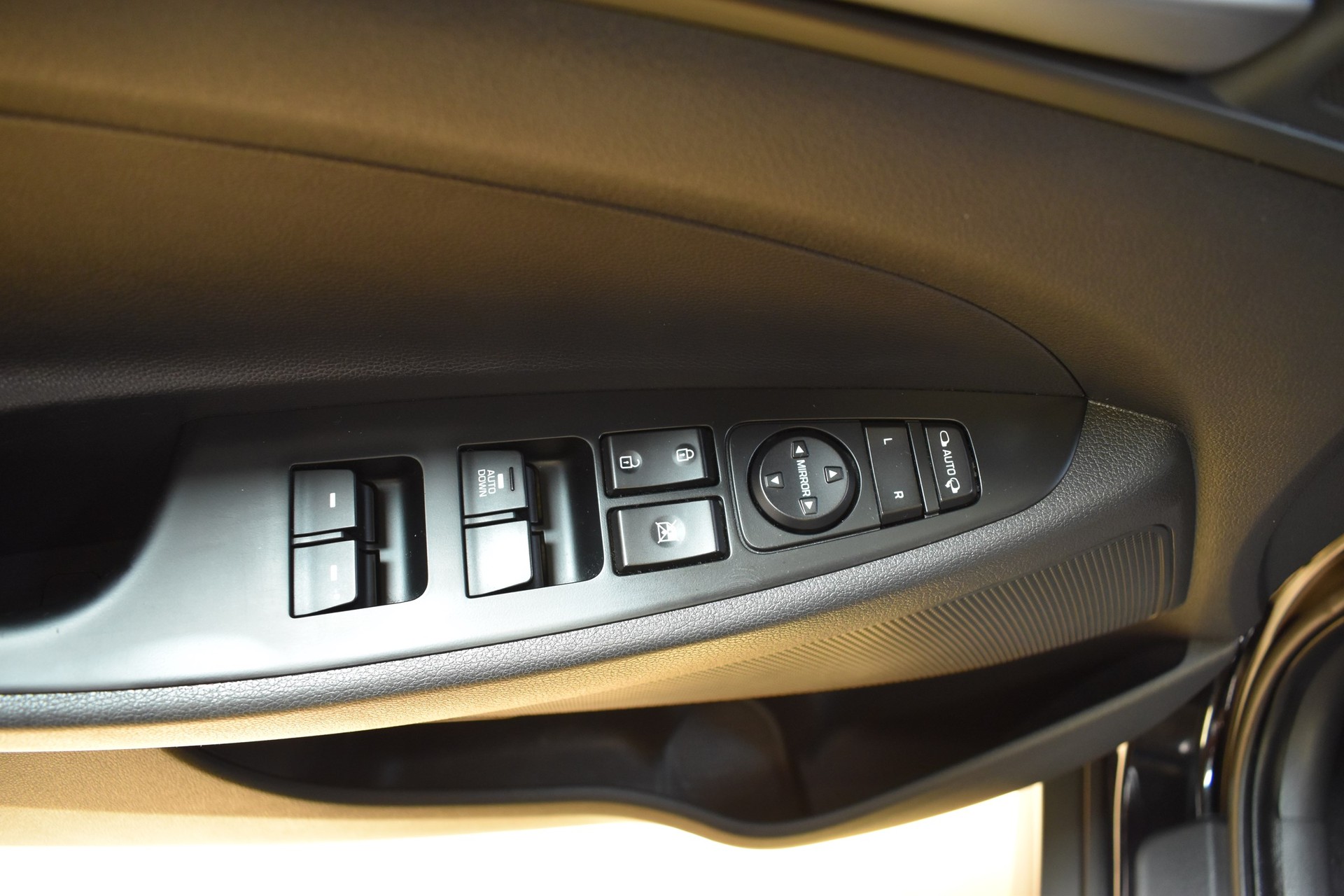 HYUNDAI Tucson 1.6 TGDI Vertex 4WD Automatic-image-28