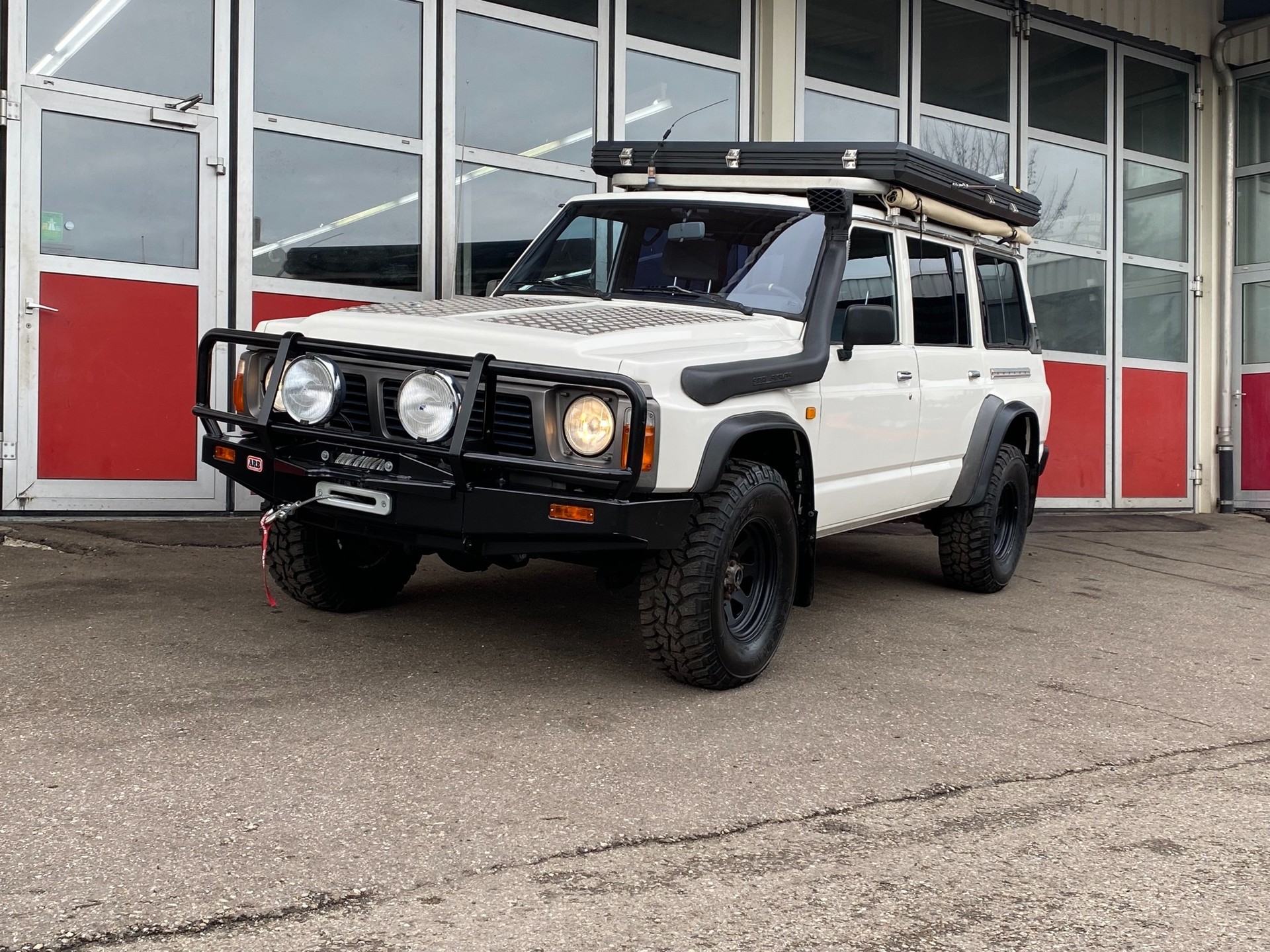NISSAN Patrol GR 2.8 DL Wagon-image-0