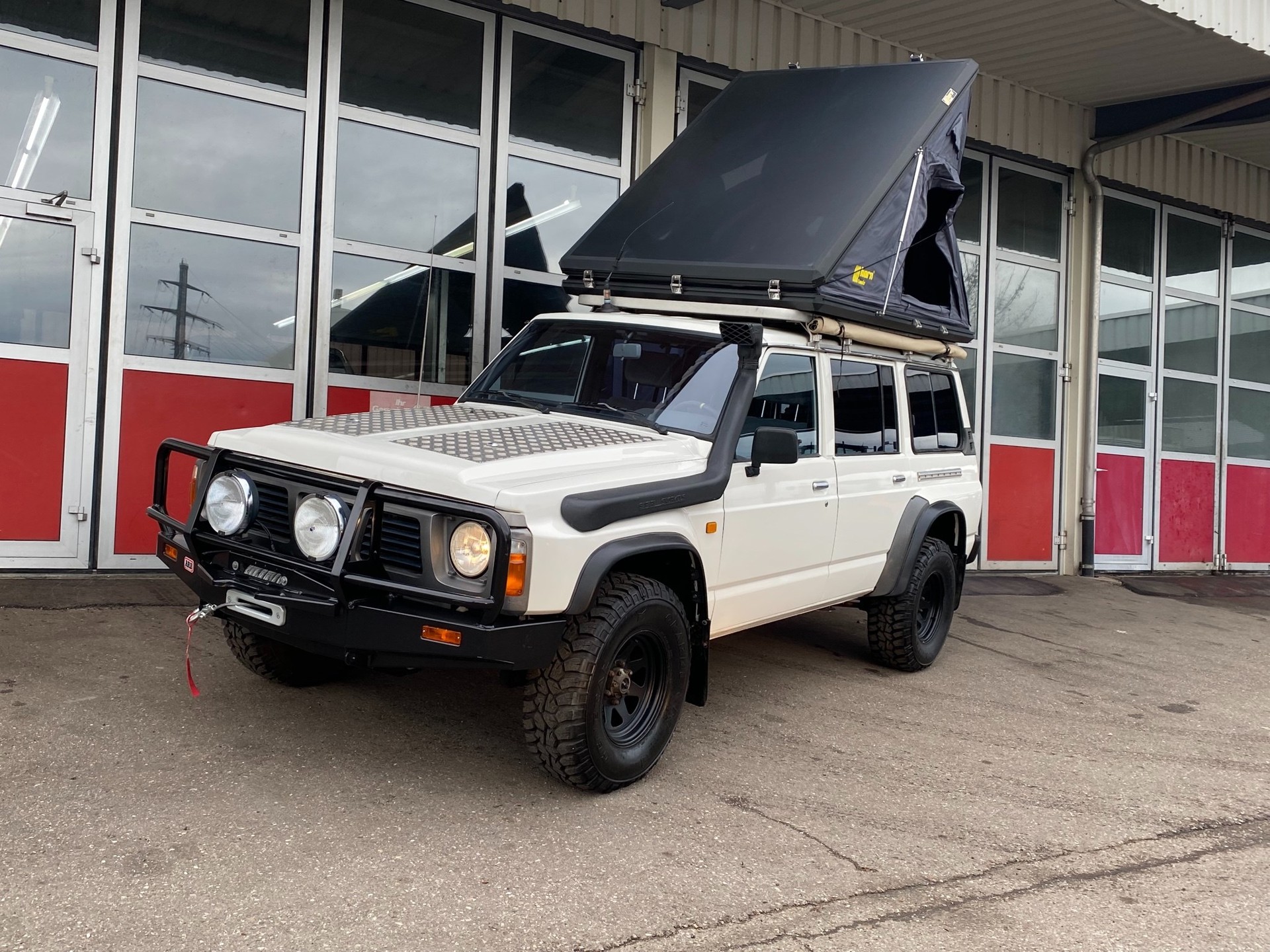 NISSAN Patrol GR 2.8 DL Wagon-image-8