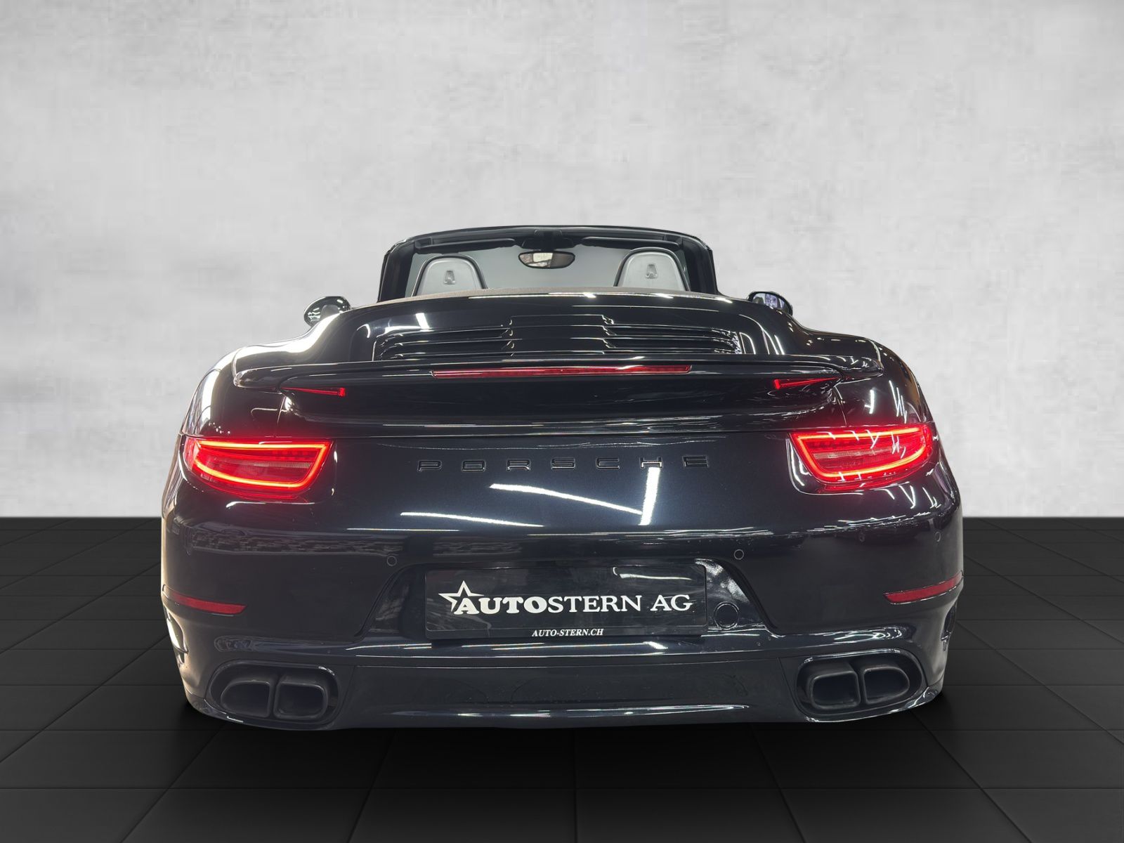 PORSCHE 911 Turbo Cabrio PDK-image-4