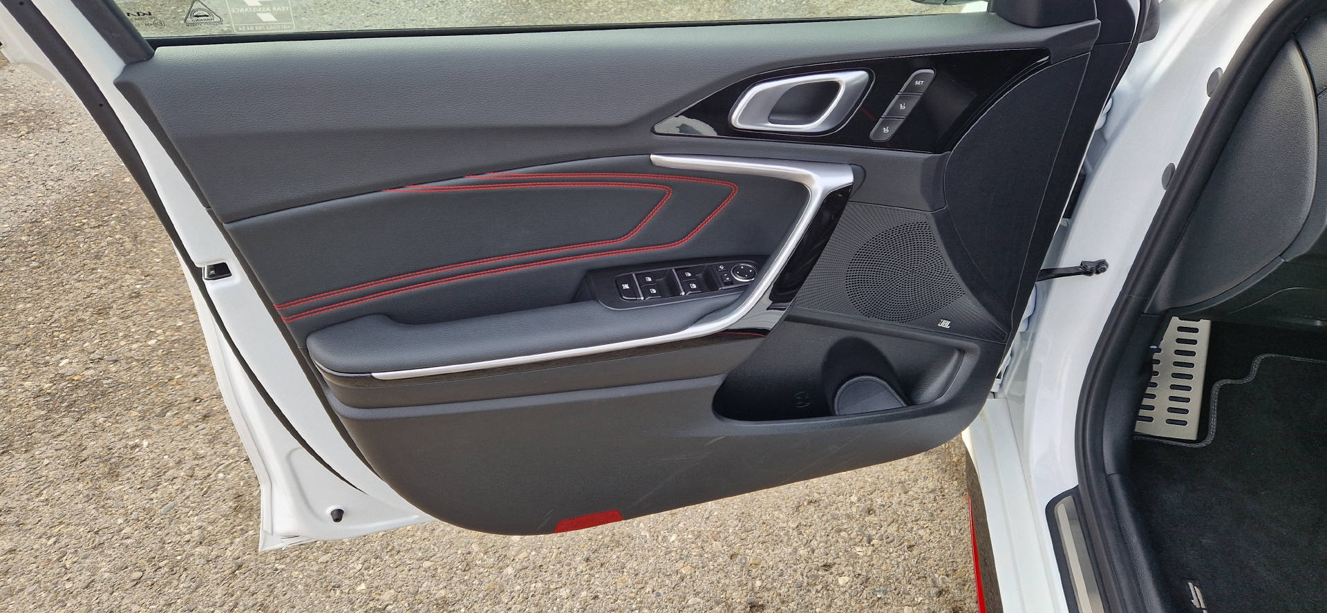 KIA ProCeed 1.6 T-GDi GT-image-2