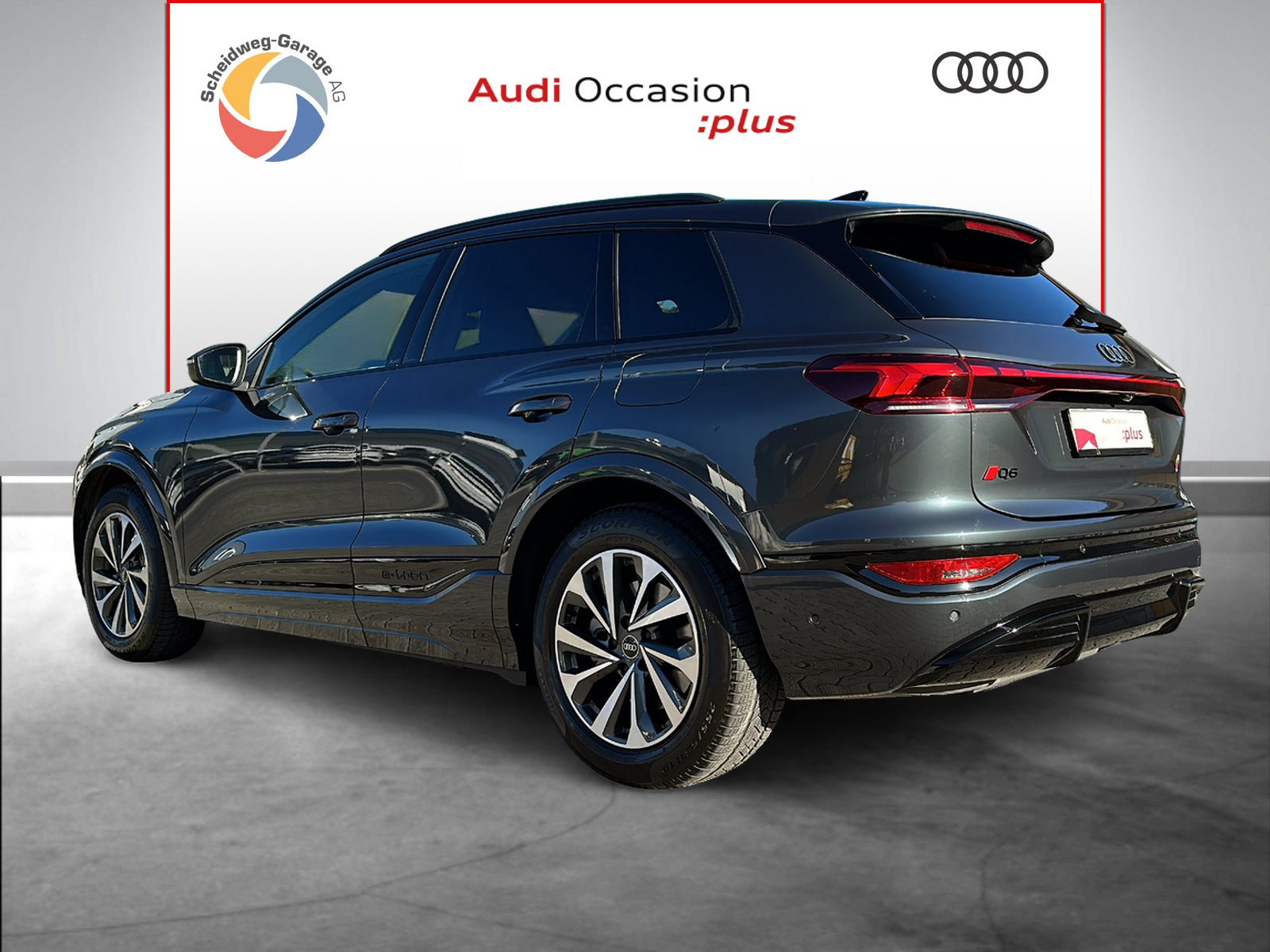 AUDI Q6 e-tron quattro-image-12