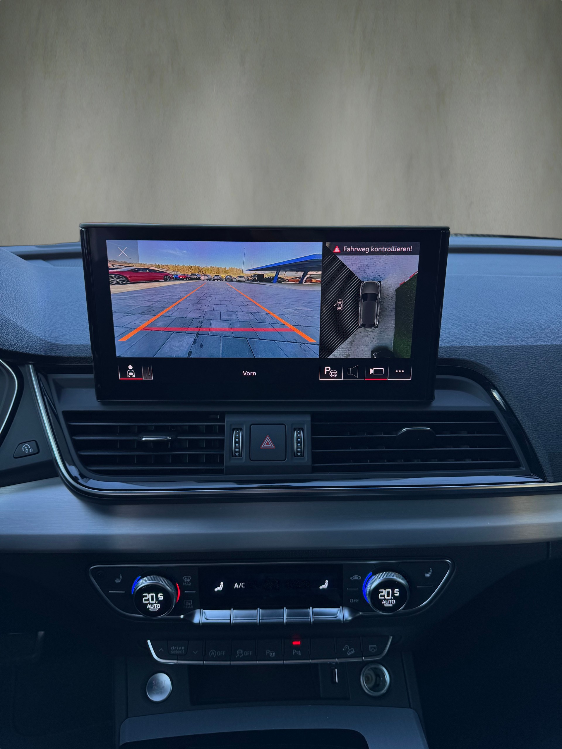AUDI Q5 40 TDI S-line quattro S-tronic-image-10