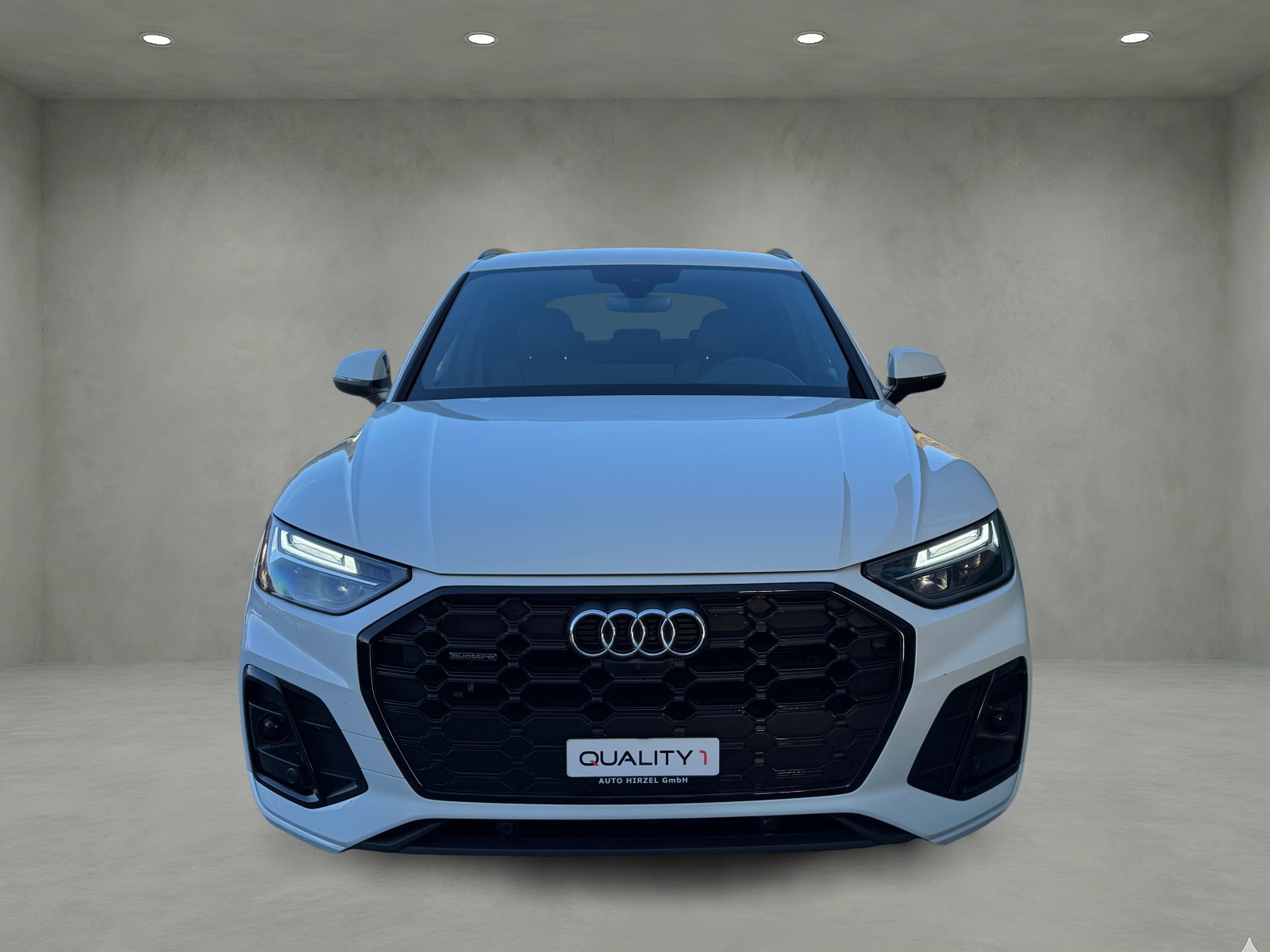 AUDI Q5 40 TDI S-line quattro S-tronic-showroom-element-2