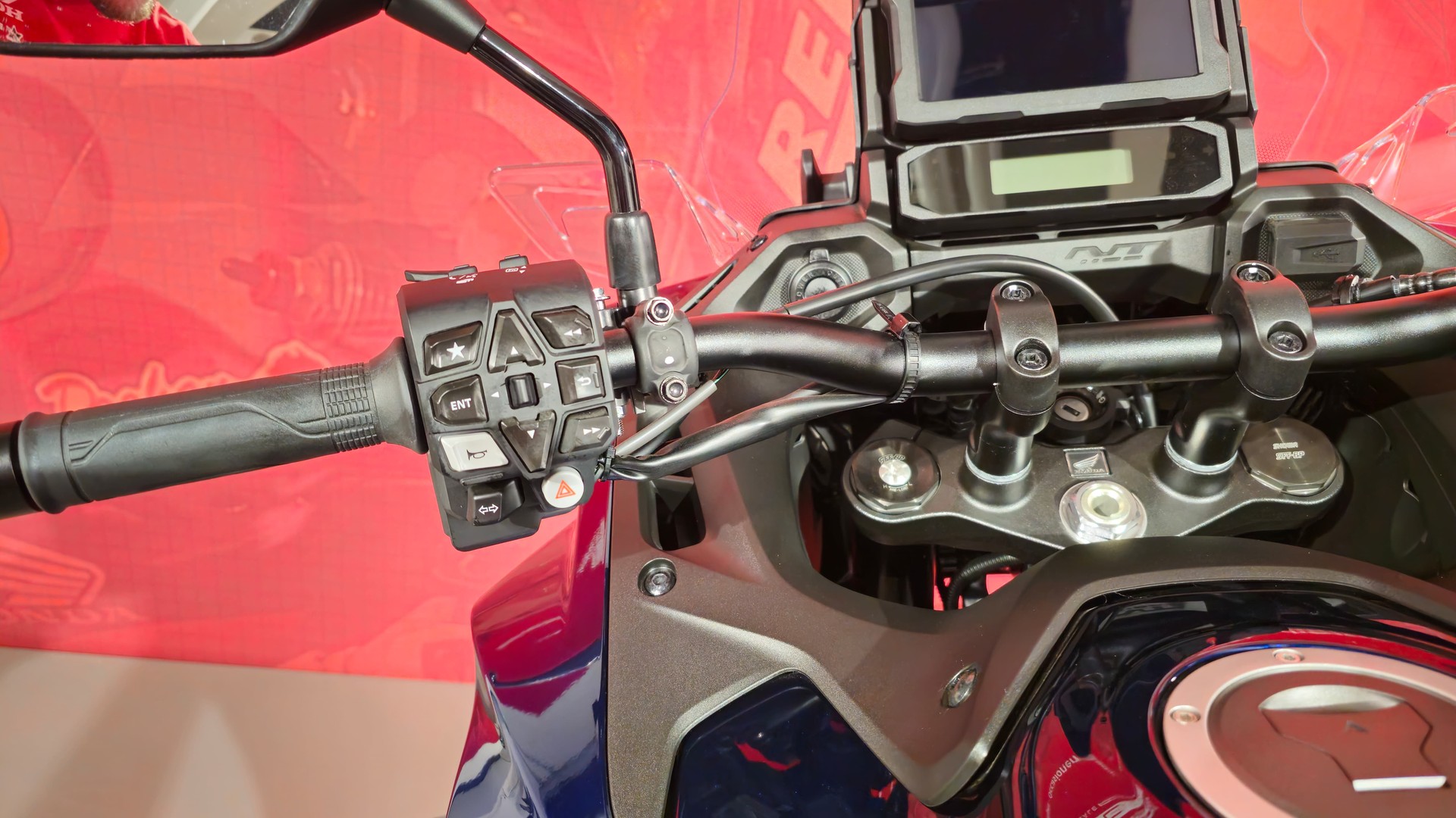 HONDA NT 1100 *Neufahrzeug*-image-9