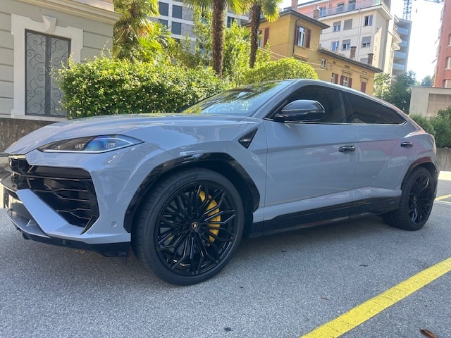 LAMBORGHINI se my25-image-1