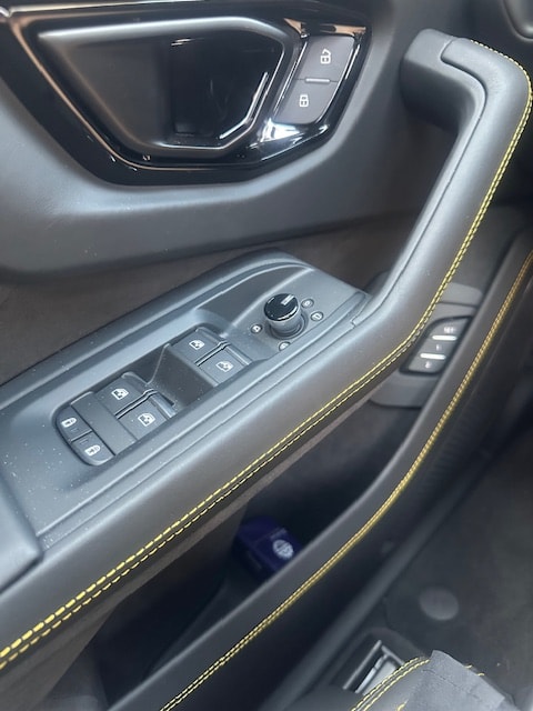 LAMBORGHINI se my25-image-19