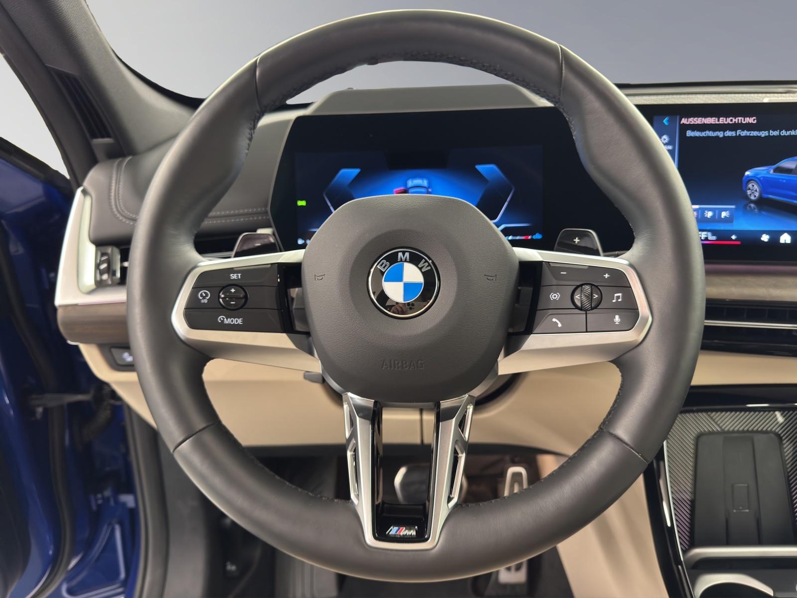 BMW X1 xDrive 23i MSport-image-13