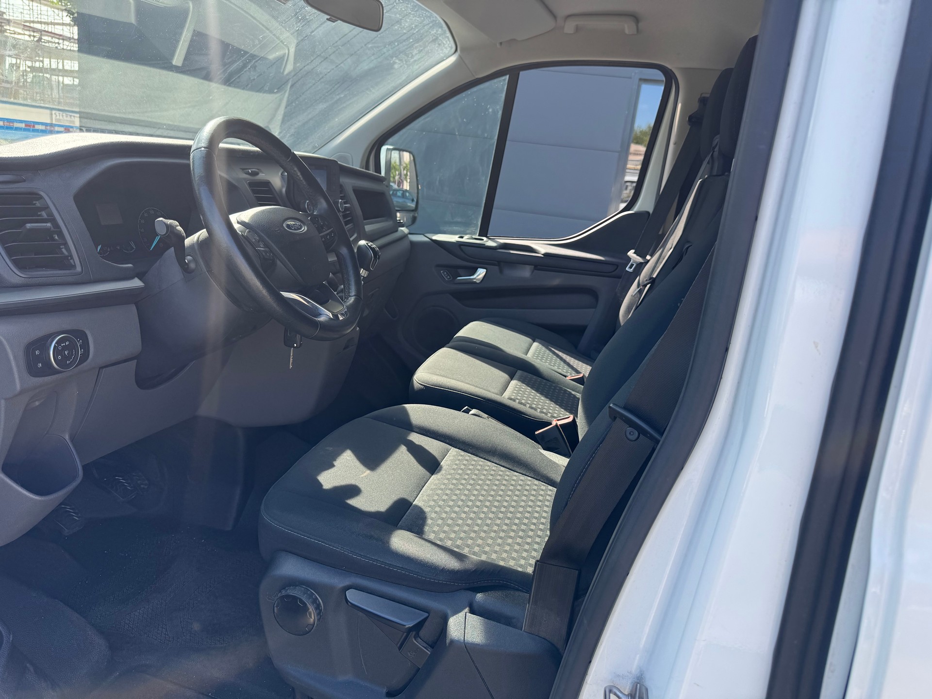 FORD Transit Custom Van 340 L1H1 Trend-image-8