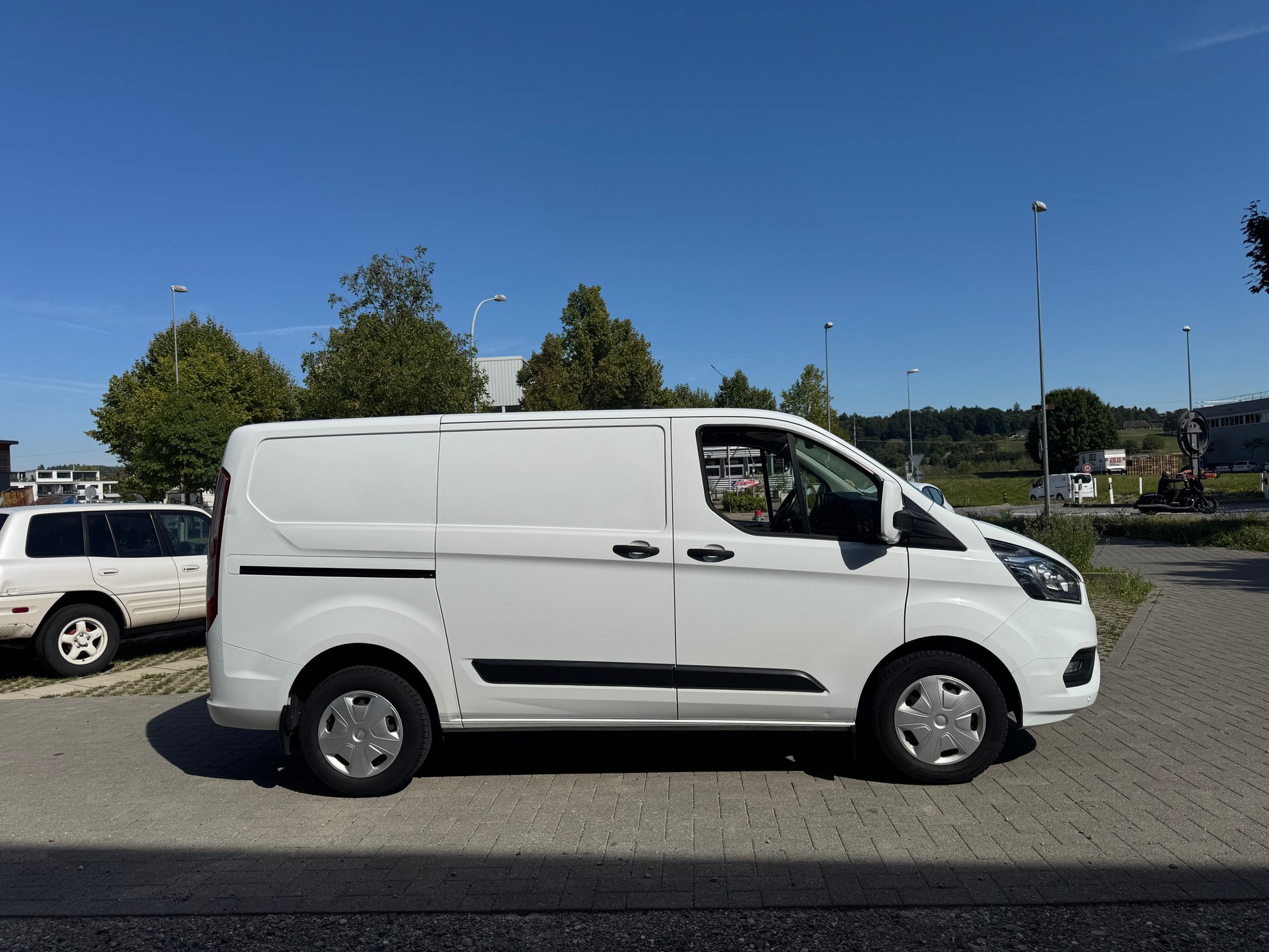 FORD Transit Custom Van 340 L1H1 Trend-image-3