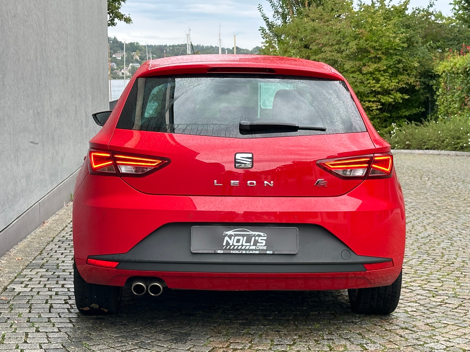 SEAT Leon 2.0 TDI FR Line DSG-image-9