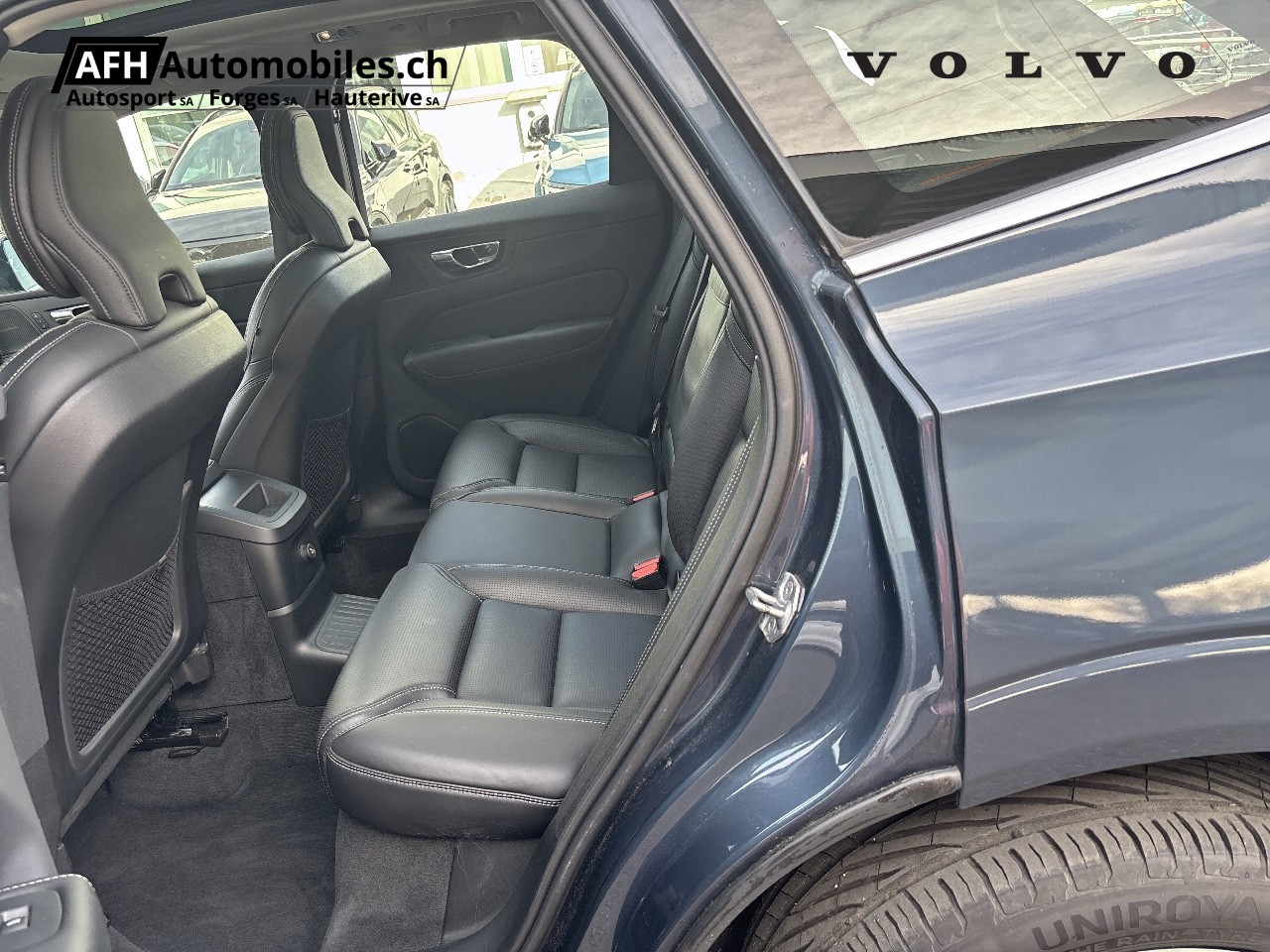 VOLVO XC60 2.0 T8 TE Inscription eAWD-image-6