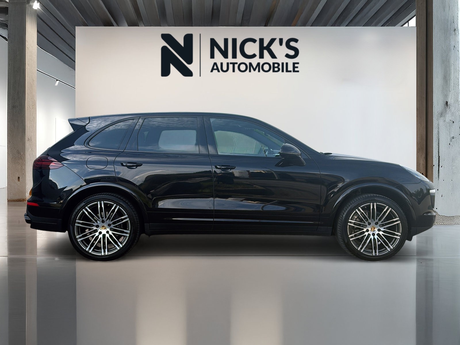 PORSCHE Cayenne Diesel Platinum Edition-image-4
