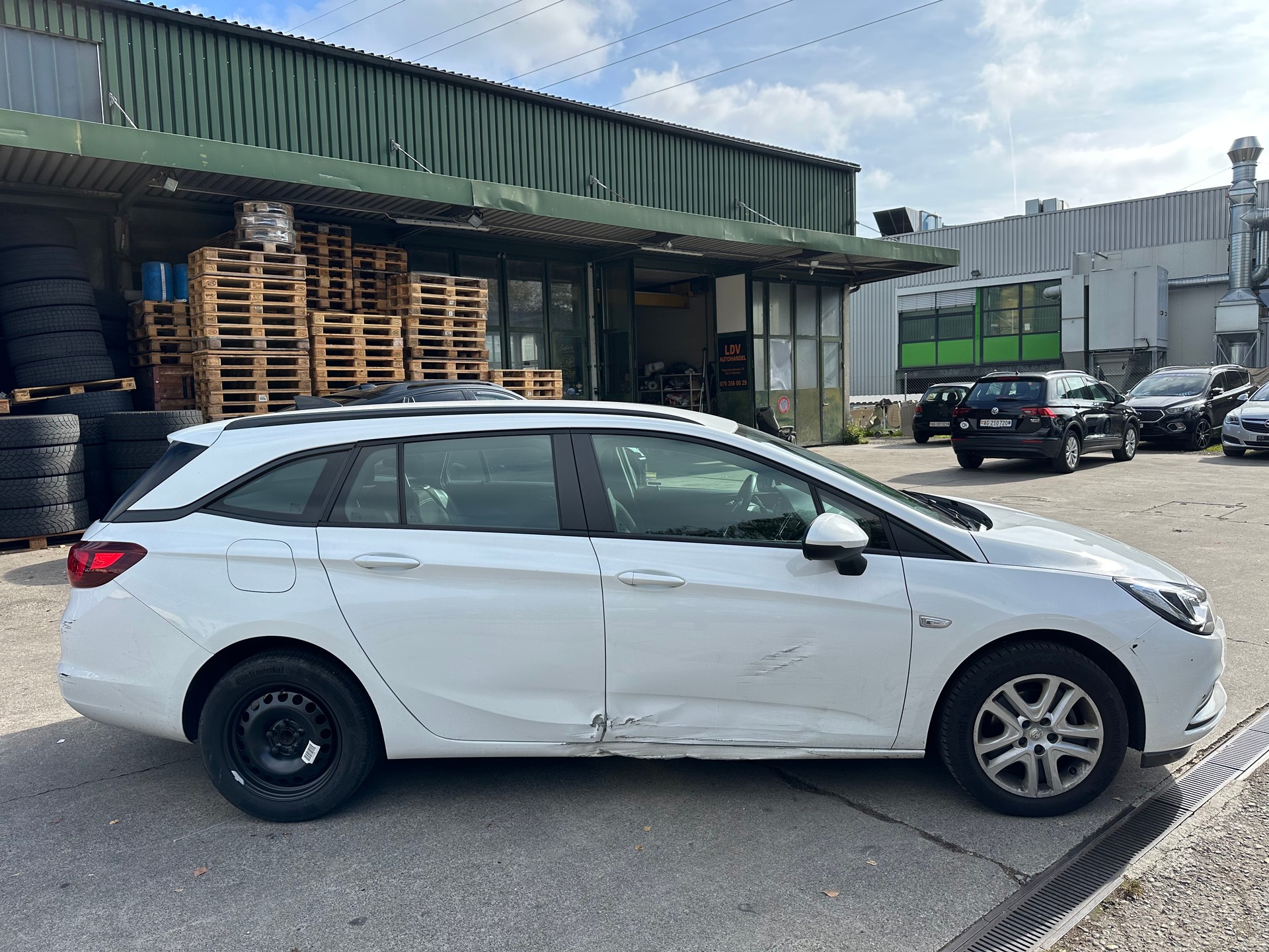 OPEL Astra Sports Tourer 1.4i Turbo Enjoy Automatic-image-3