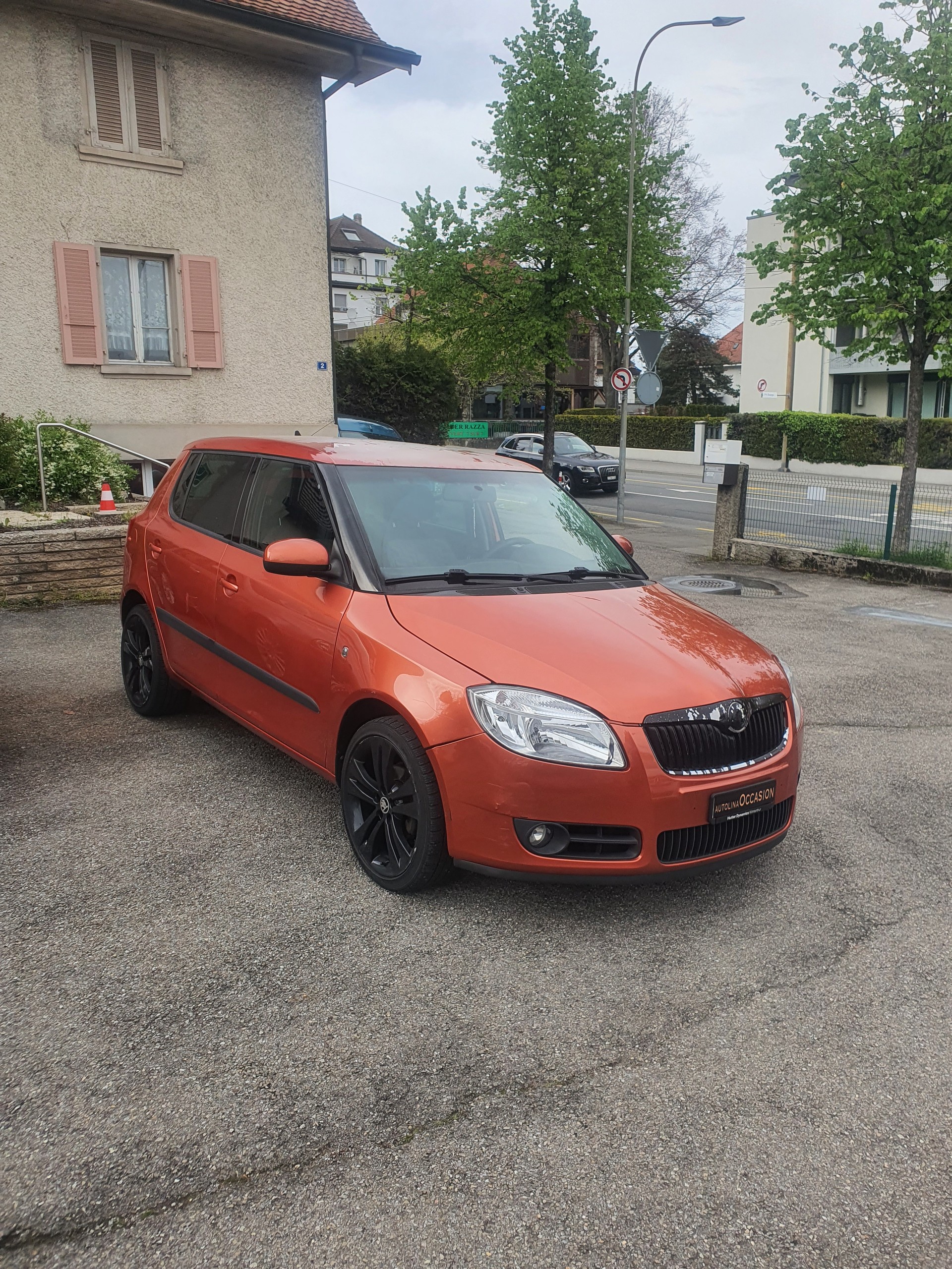 SKODA Fabia 1.4 TDI Elegance-image-1