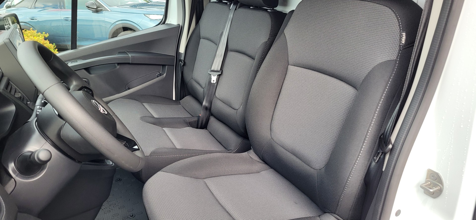 NISSAN Primastar 130 3.0 L1H1 Acenta-image-11