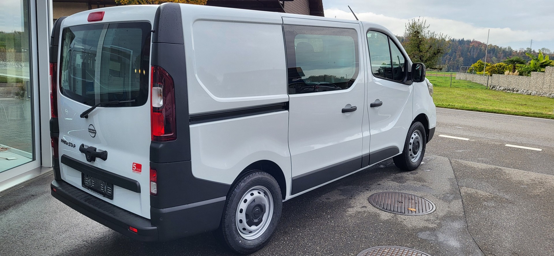 NISSAN Primastar 130 3.0 L1H1 Acenta-image-3