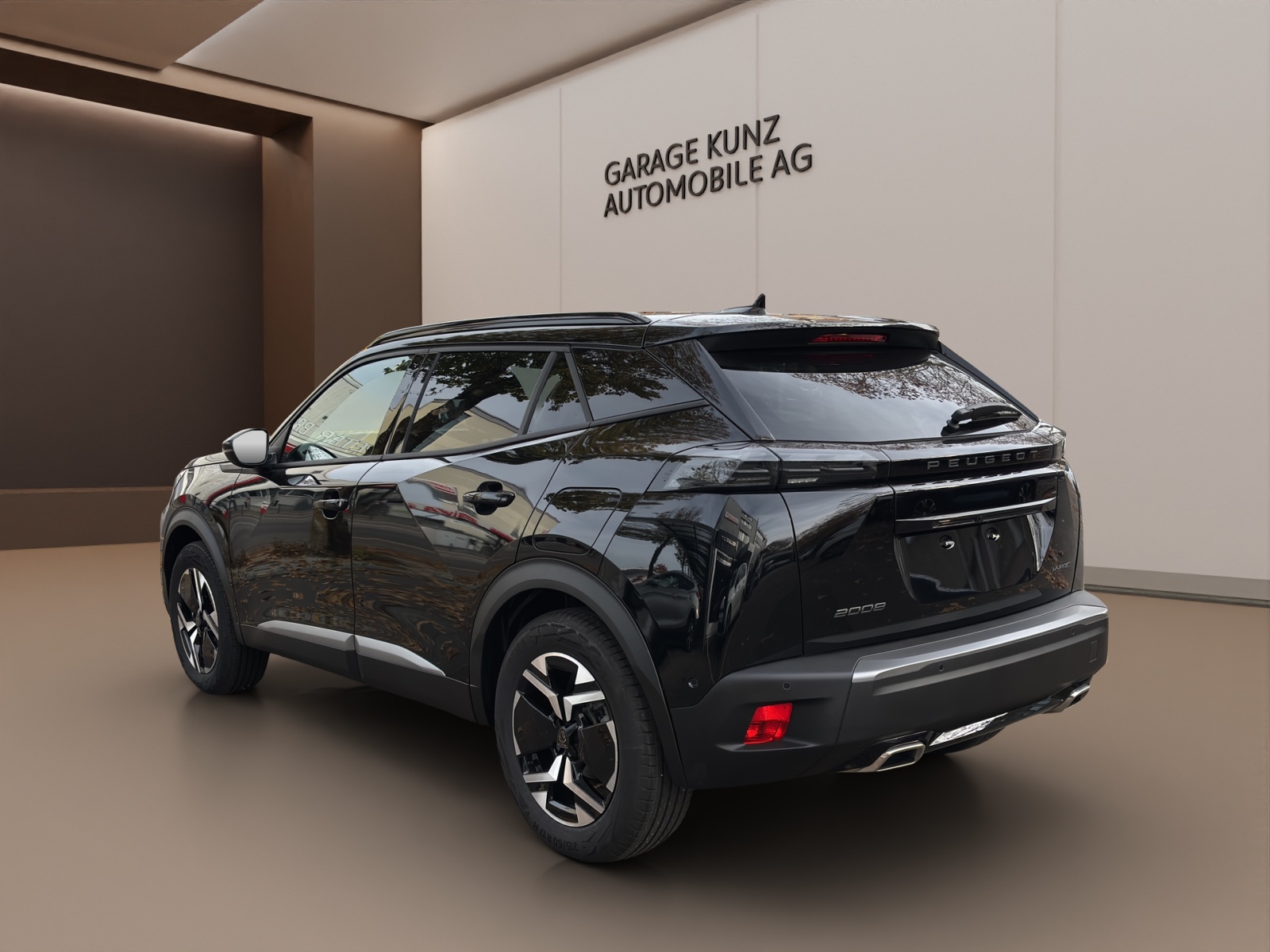 PEUGEOT 2008 1.2 145 MHEV Allure Premium-image-2