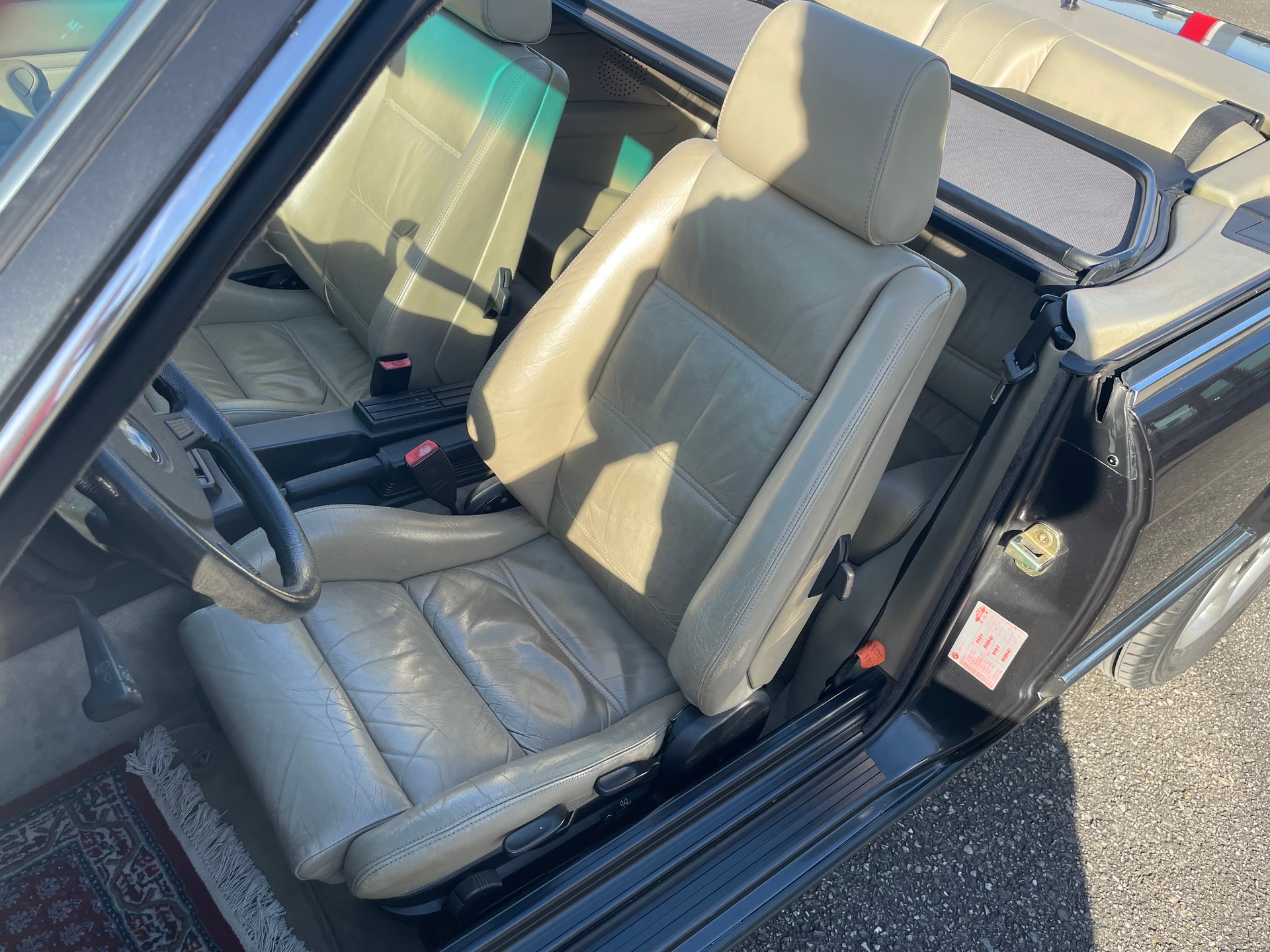 BMW 325i A Cabrio-image-8