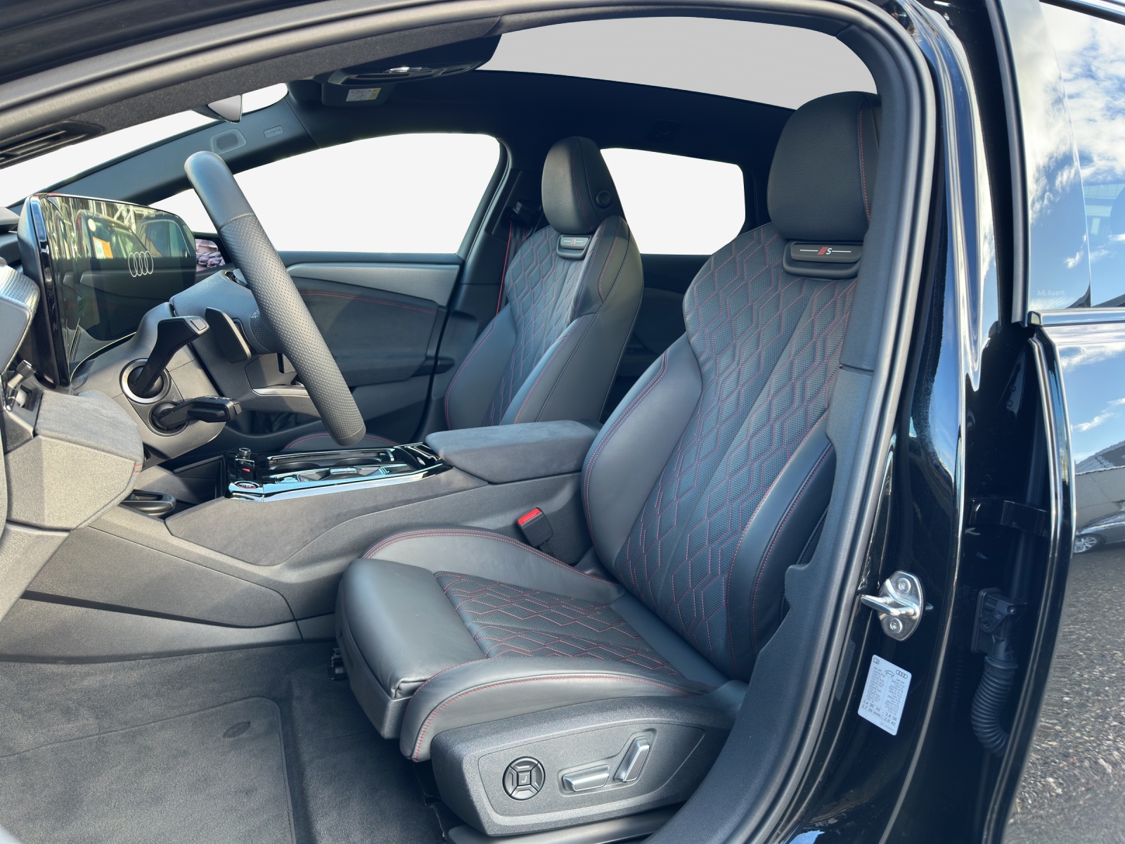 AUDI A6 Avant e-tron performance-image-8