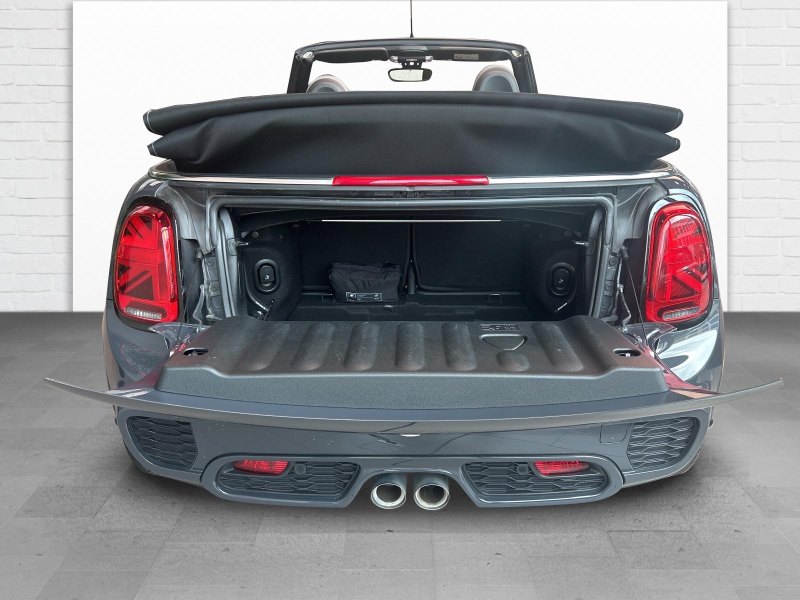 MINI Cabrio F57 2.0i John Cooper Works-image-22