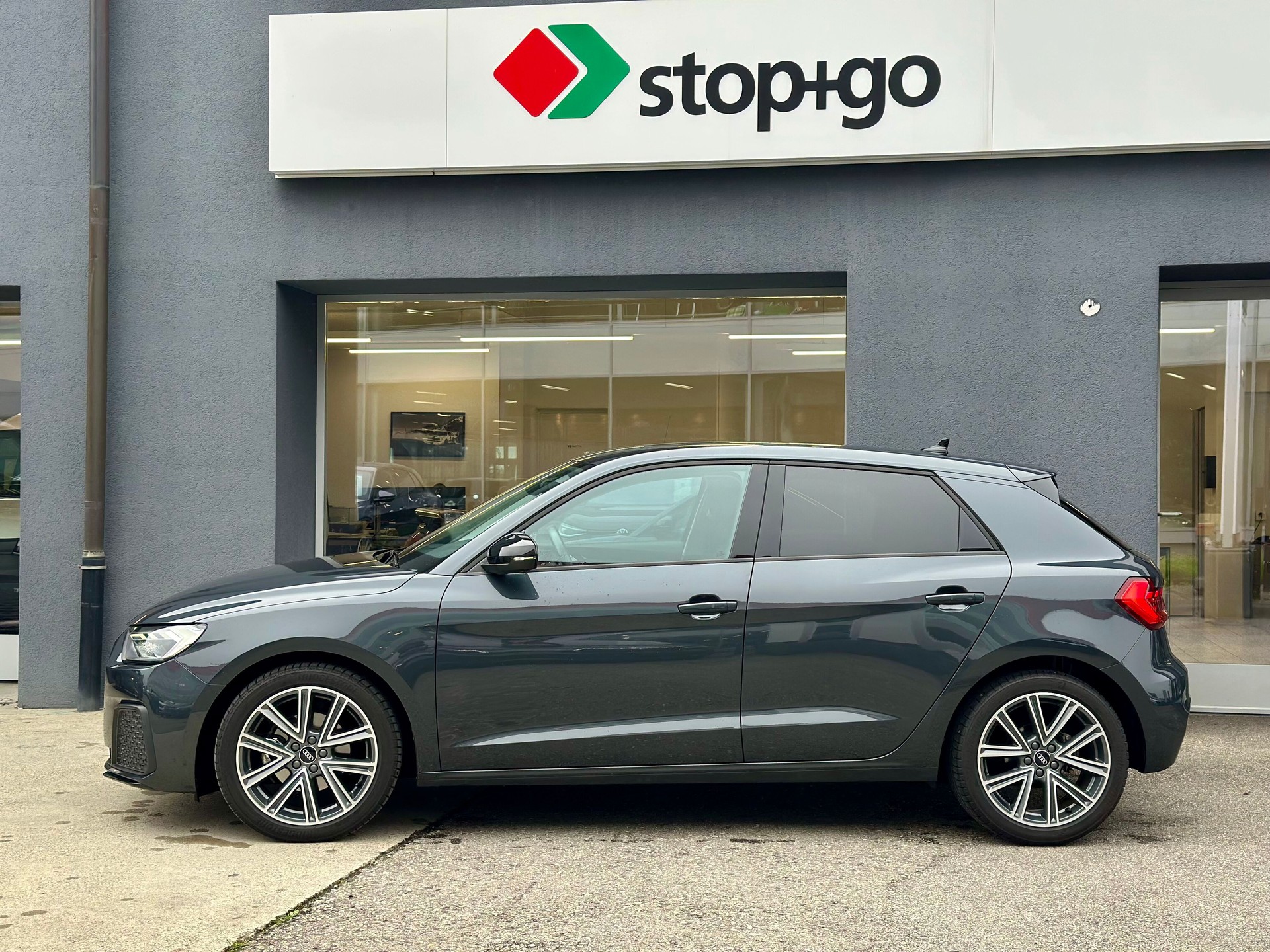 AUDI A1 Sportback 35 TFSI S-tronic-image-2