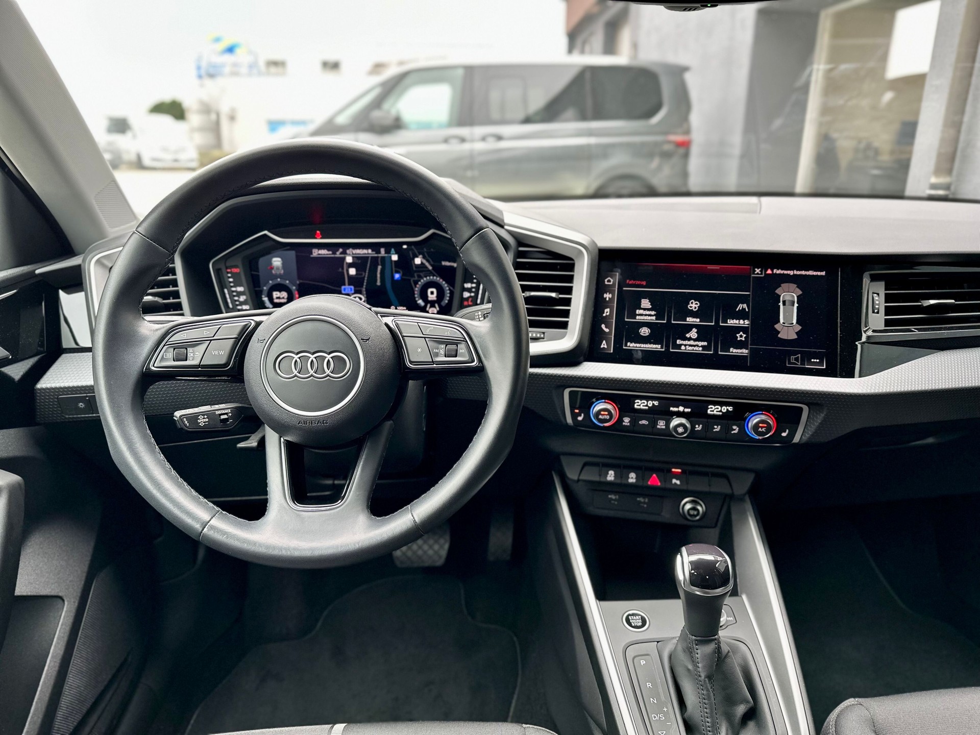 AUDI A1 Sportback 35 TFSI S-tronic-image-8