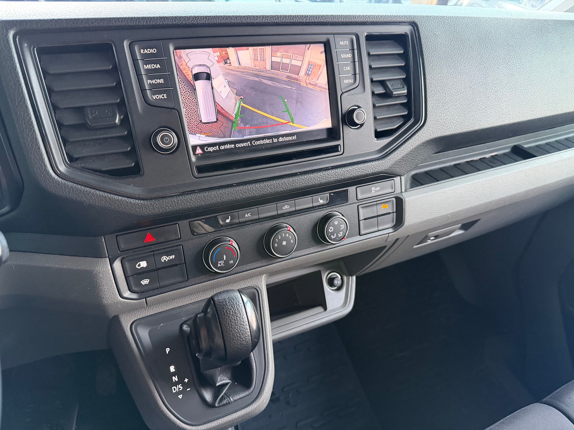 VW Crafter 35 2.0 TDI Entry L3 A-image-6