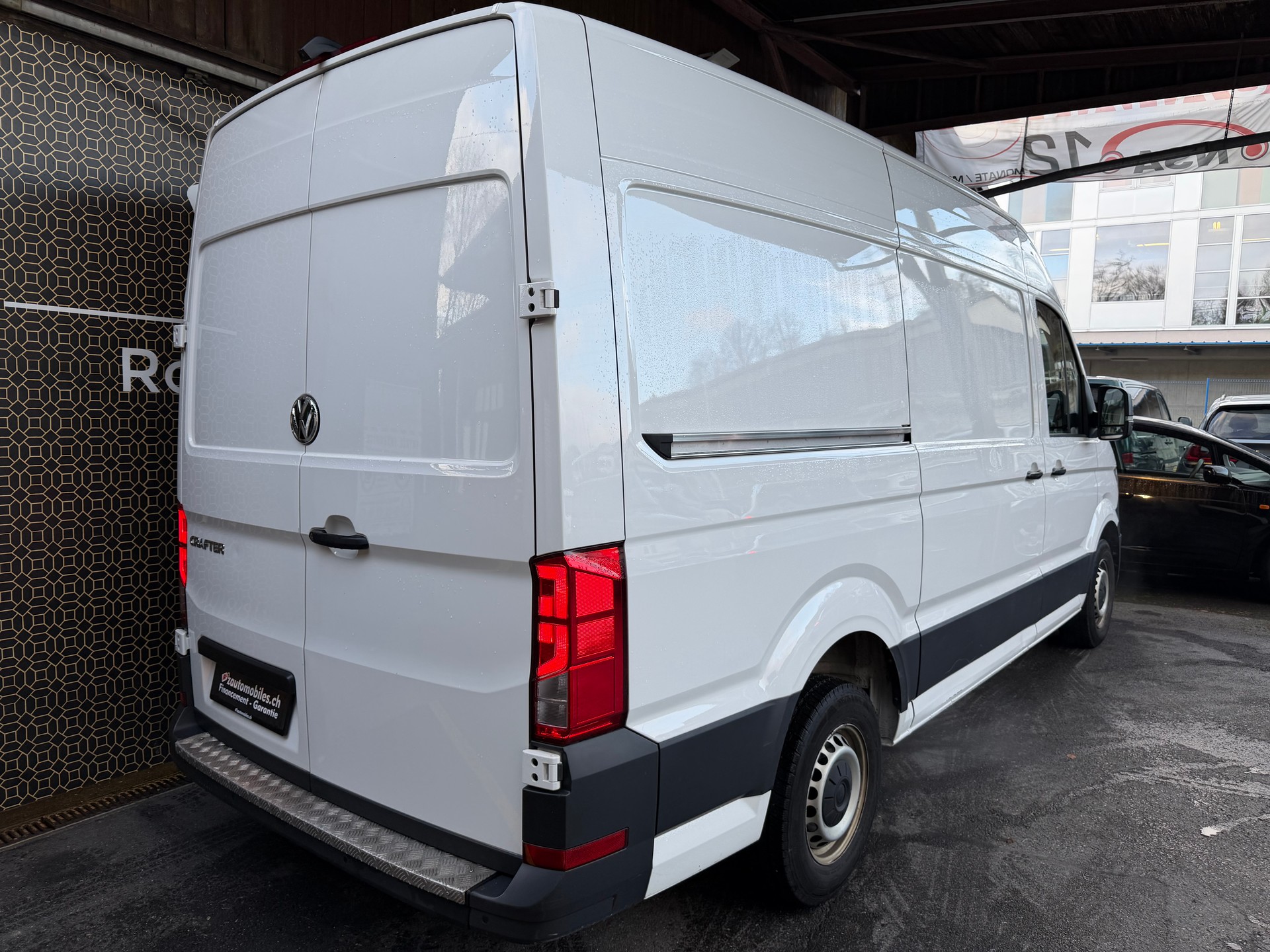 VW Crafter 35 2.0 TDI Entry L3 A-showroom-element-3