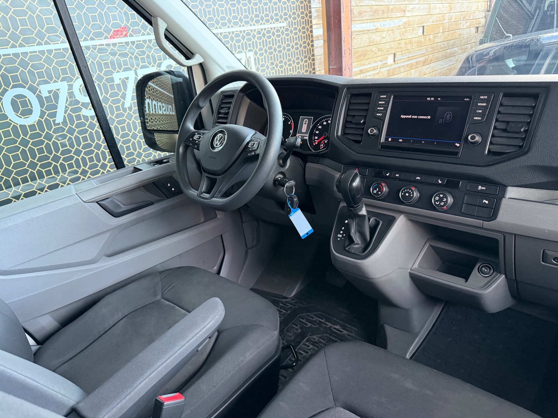 VW Crafter 35 2.0 TDI Entry L3 A-image-8