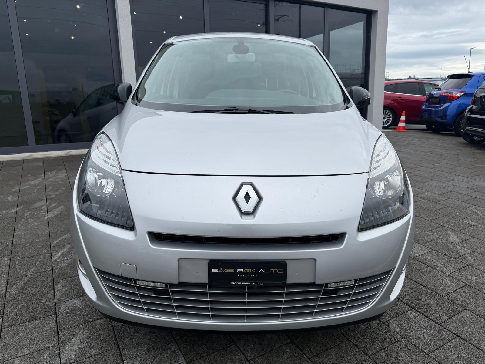RENAULT Grand Scénic 1.5 dCi Bose Edition EDC 7P-image-2