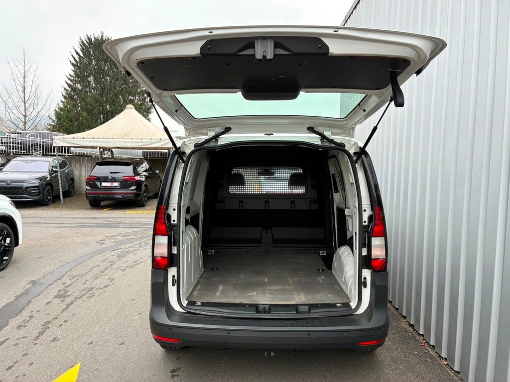 VW Caddy Cargo 2.0TDI Entry-image-5