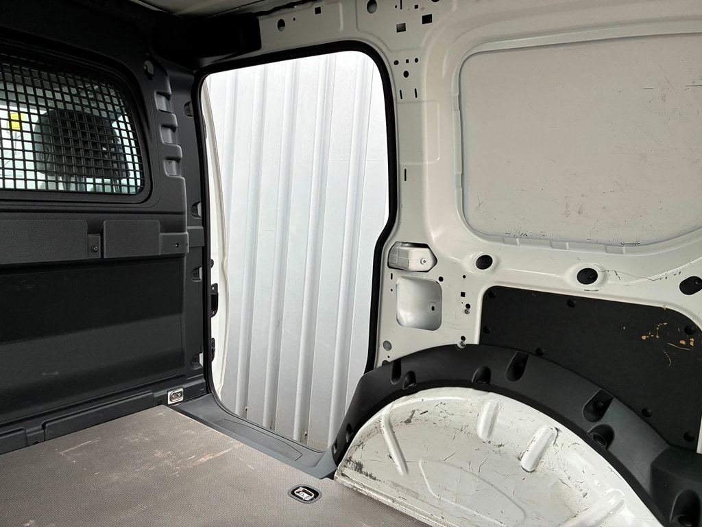 VW Caddy Cargo 2.0TDI Entry-image-6