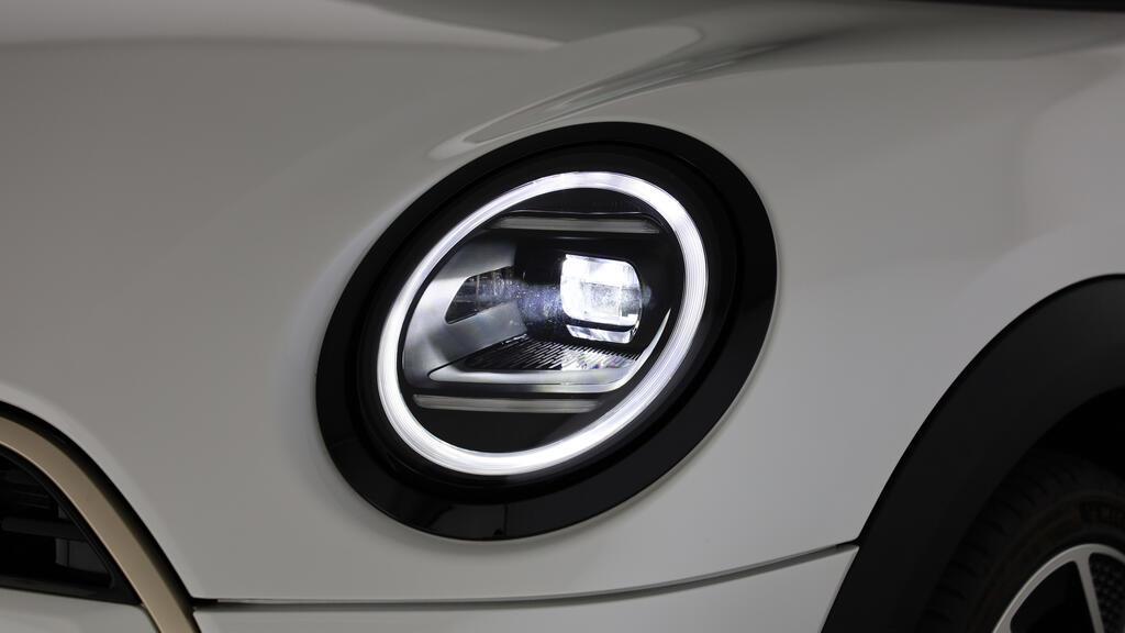 MINI Cooper S Cabrio-image-15