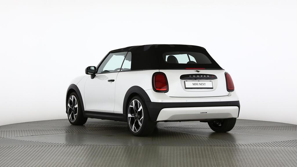 MINI Cooper S Cabrio-image-4