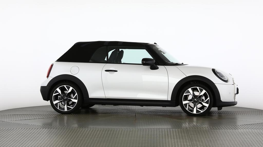 MINI Cooper S Cabrio-image-1