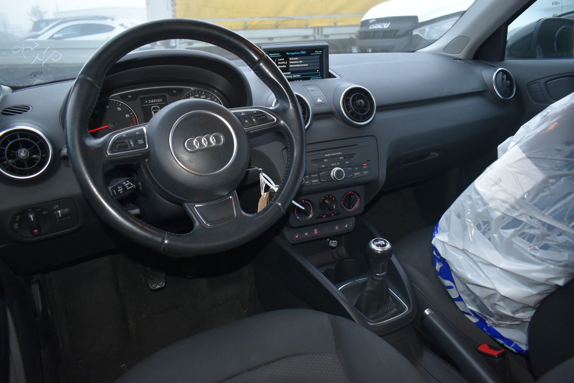 AUDI A1 Sportback 1.2 TFSI Attraction-image-6