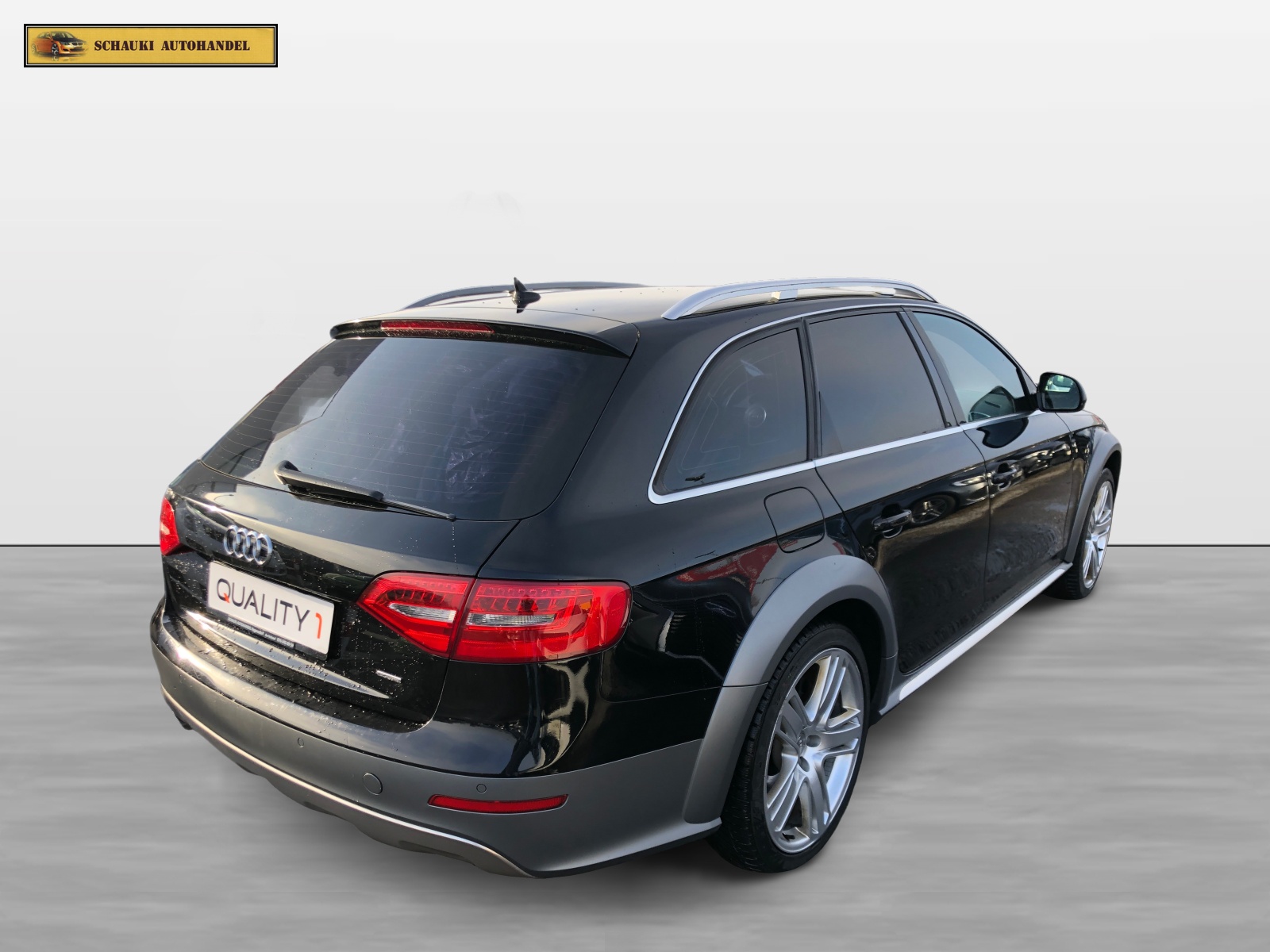 AUDI A4 allroad 2.0 TDI quattro S-tronic-showroom-element-3