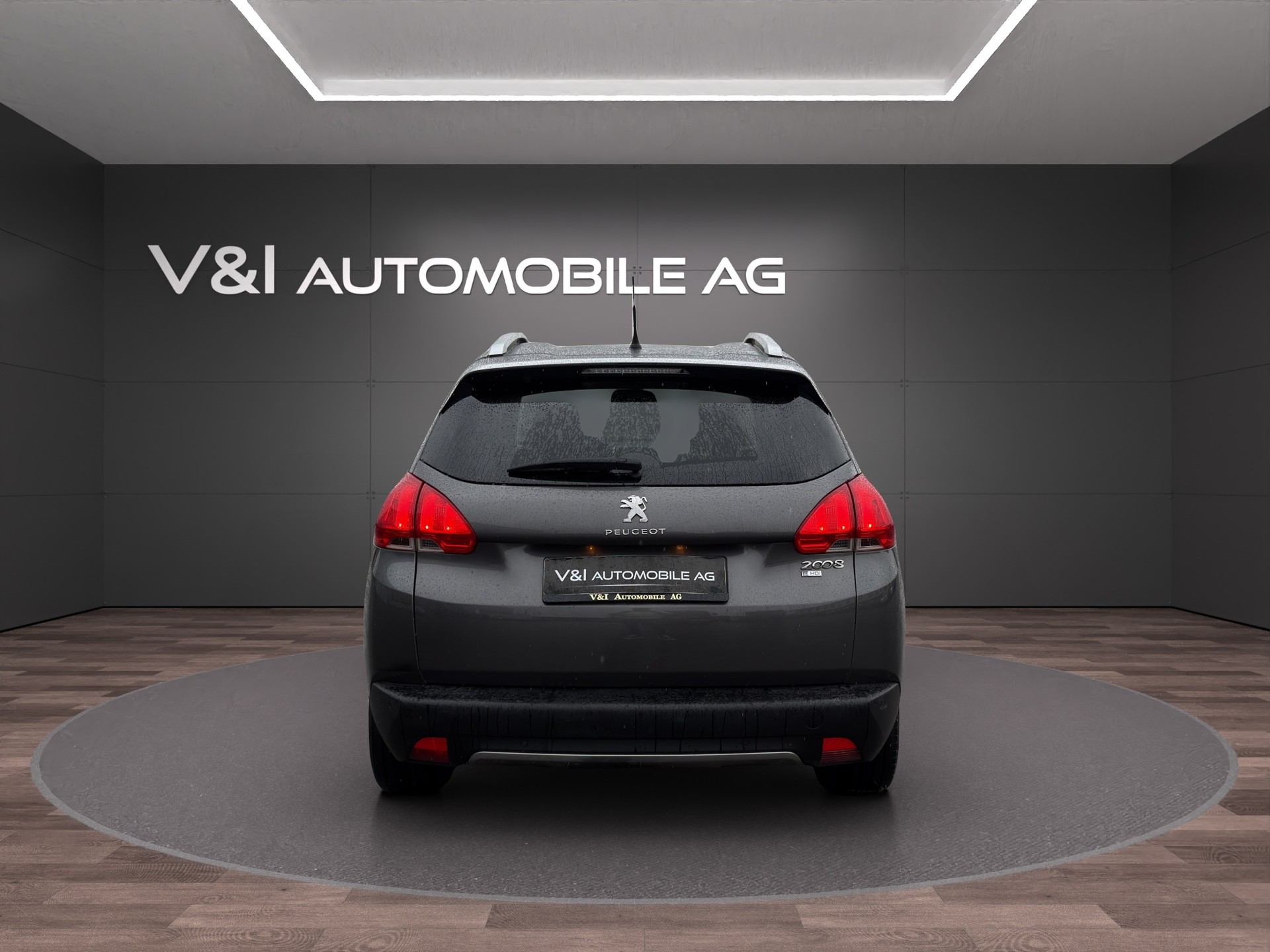 PEUGEOT 2008 1.6 e-HDi Allure EGS6-image-5