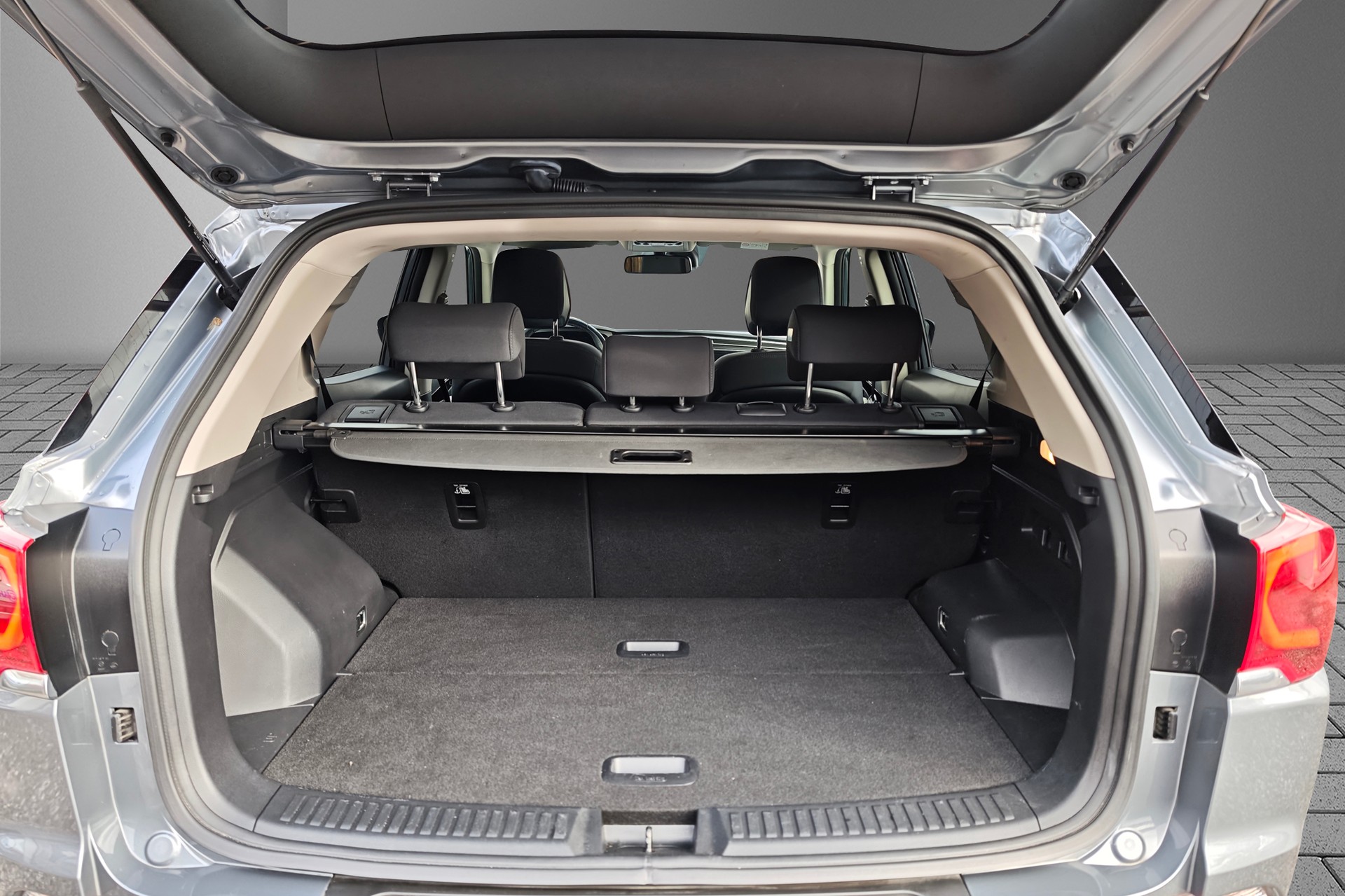 KGM-SsangYong Korando 1.5 T GDI Quartz 4WD Automat-image-11