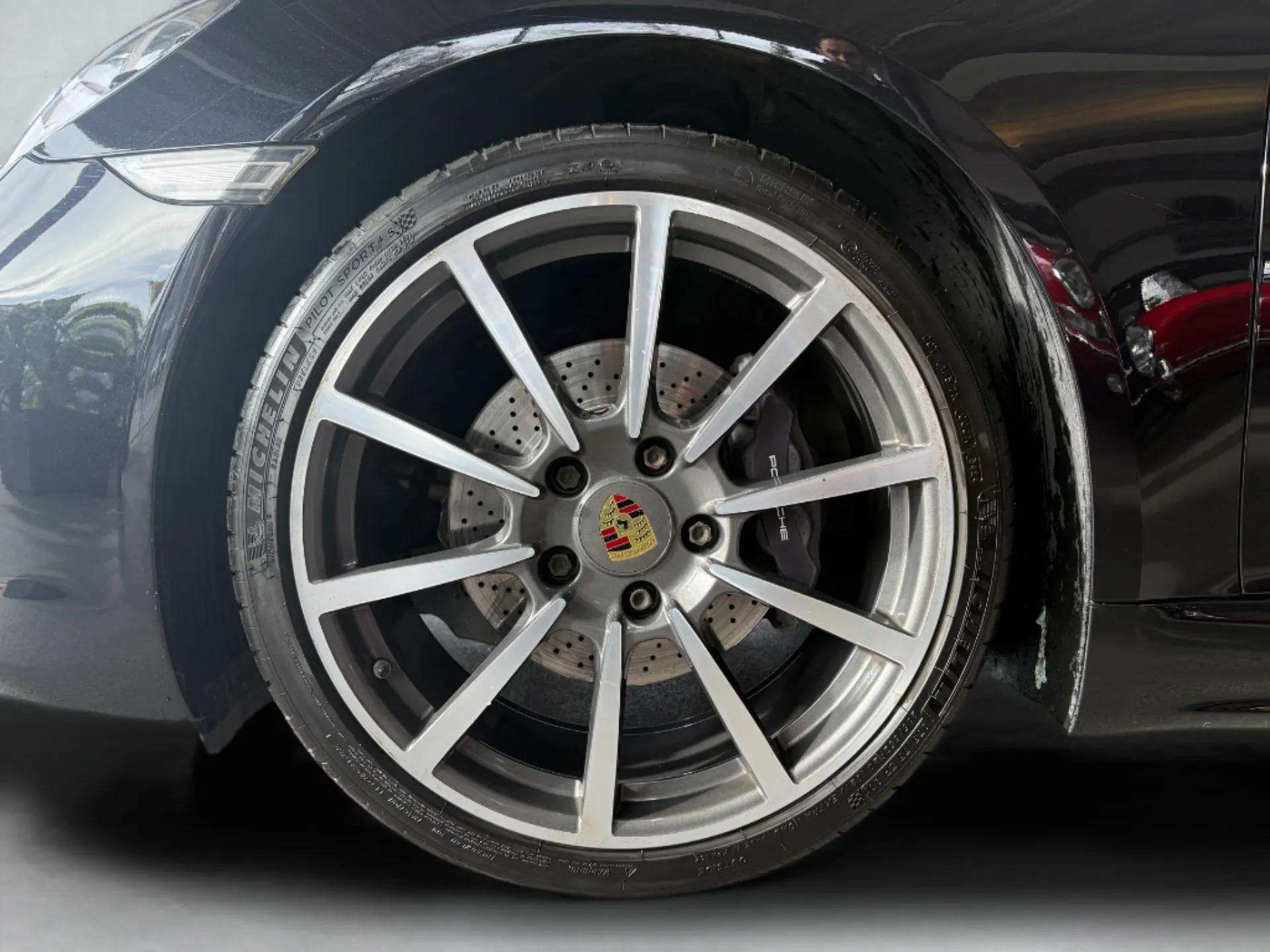 PORSCHE 718 Boxster 2.0 PDK-image-9