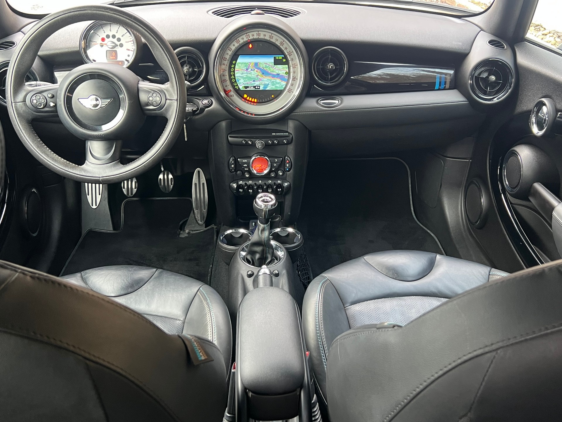 MINI Cooper S-image-7