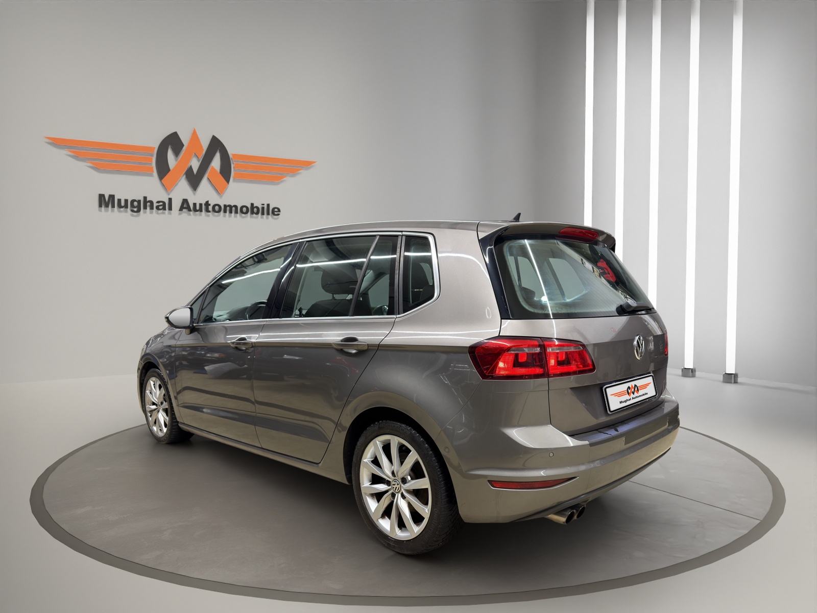 VW Golf Sportsvan 1.4 TSI Comfortline DSG-image-6