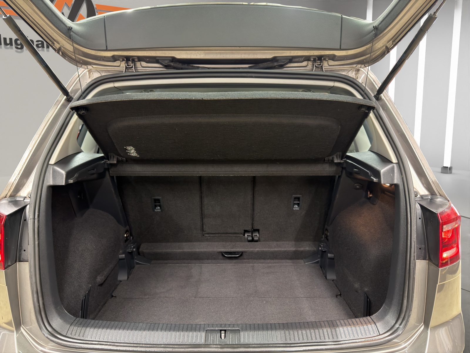 VW Golf Sportsvan 1.4 TSI Comfortline DSG-image-14